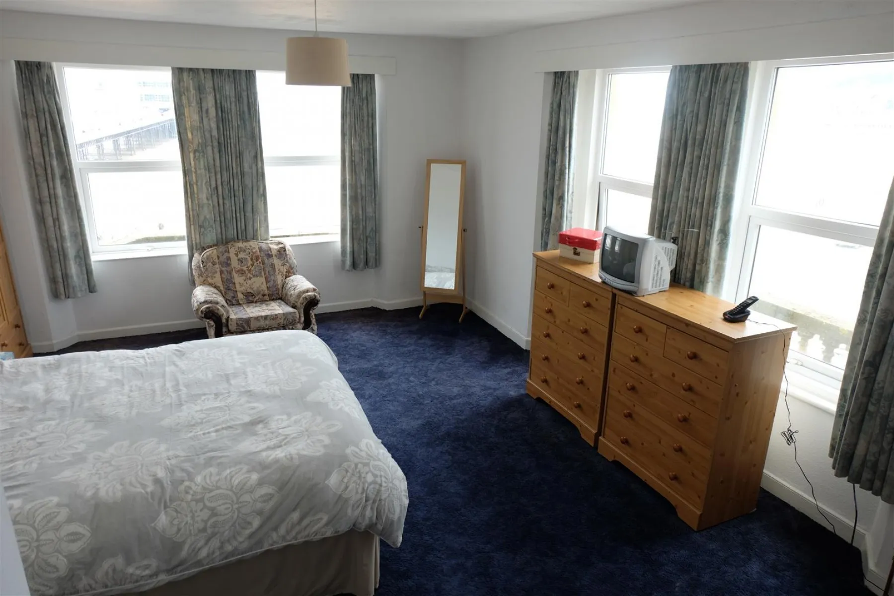 2 Victoria Square, Weston-Super-Mare, 6 bedroom, House - Detached - 26078562