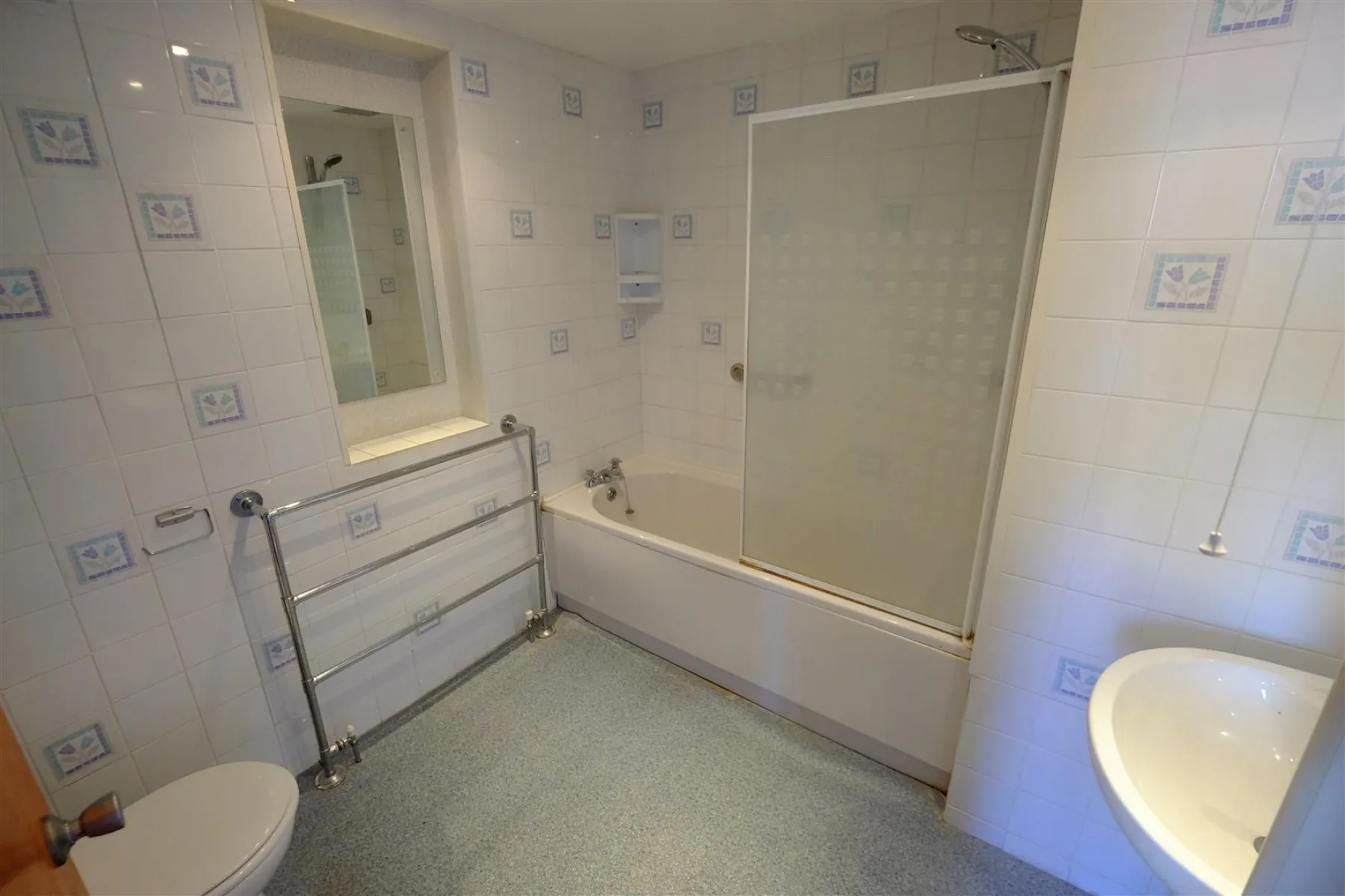 HOUSE FOR UPDATING - BRISLINGTON, 3 bedroom, House - Detached - 28663036