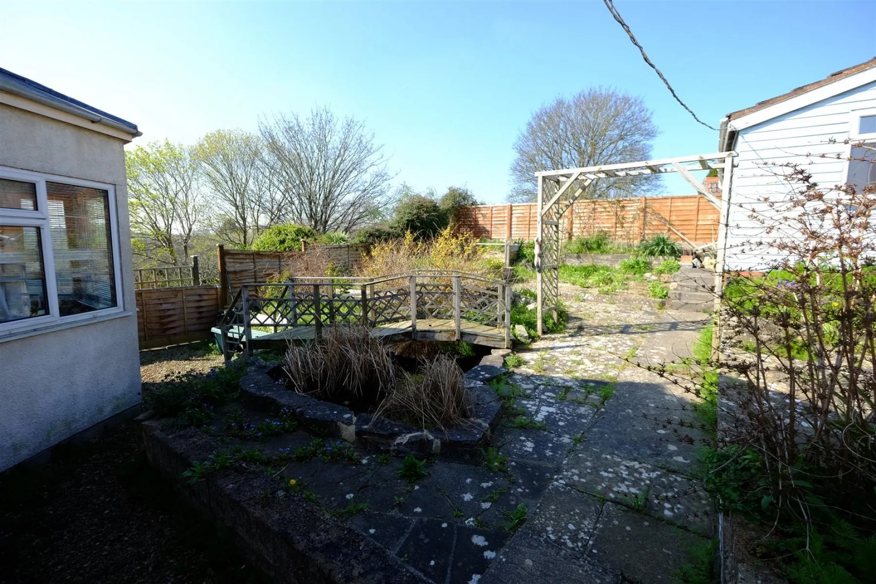 HOUSE FOR UPDATING - BRISLINGTON, 3 bedroom, House - Detached - 28663036
