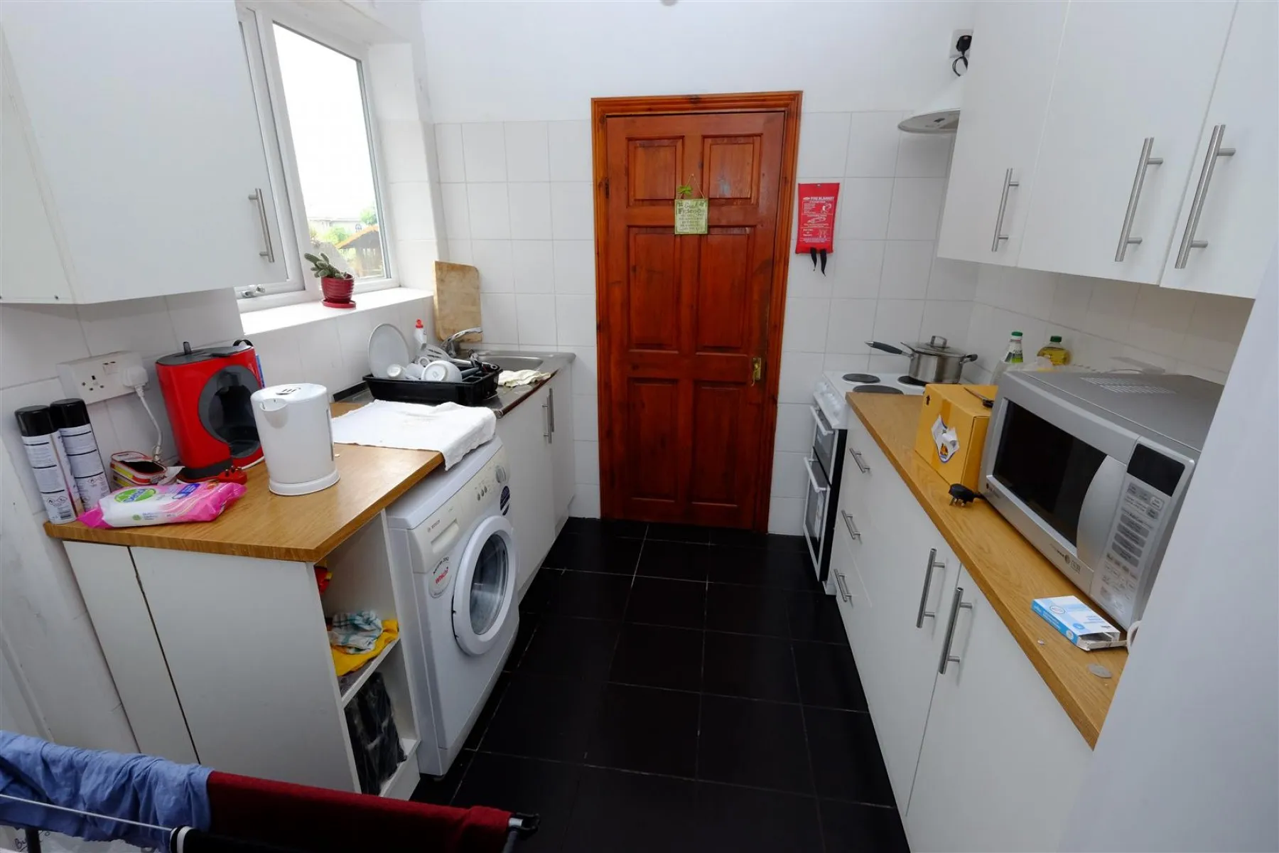 FREEHOLD BLOCK OF FLATS - KINGSWOOD, 2 bedroom, House - Terraced - 28852910