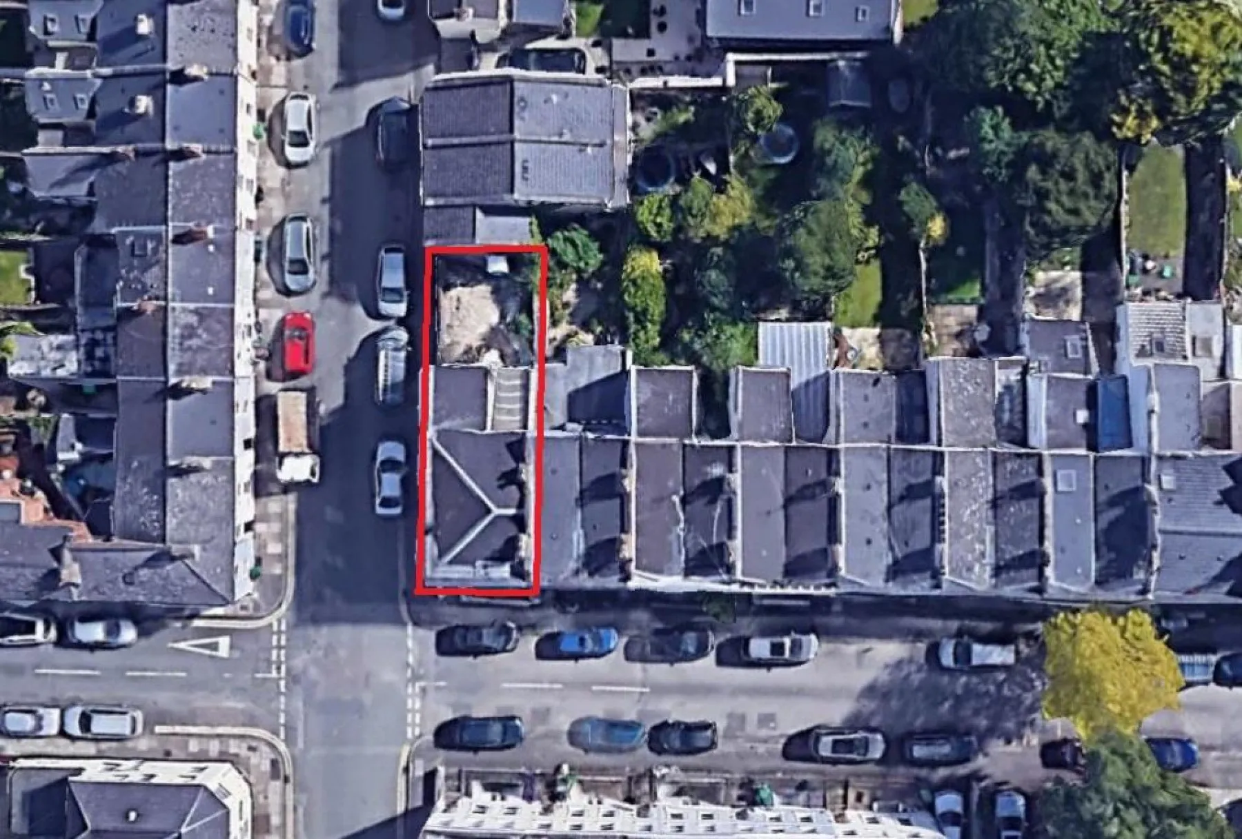 HOUSE FOR RENOVATION - CHELTENHAM, 4 bedroom, House - Semi-Detached - 28885354