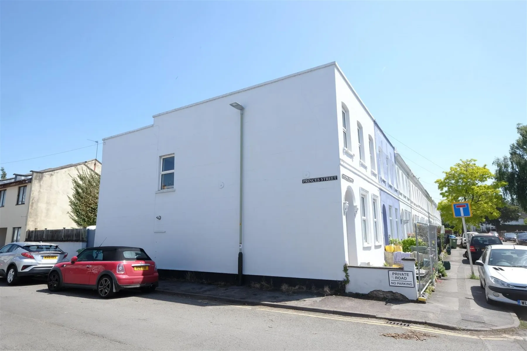 HOUSE FOR RENOVATION - CHELTENHAM, 4 bedroom, House - Semi-Detached - 28885354