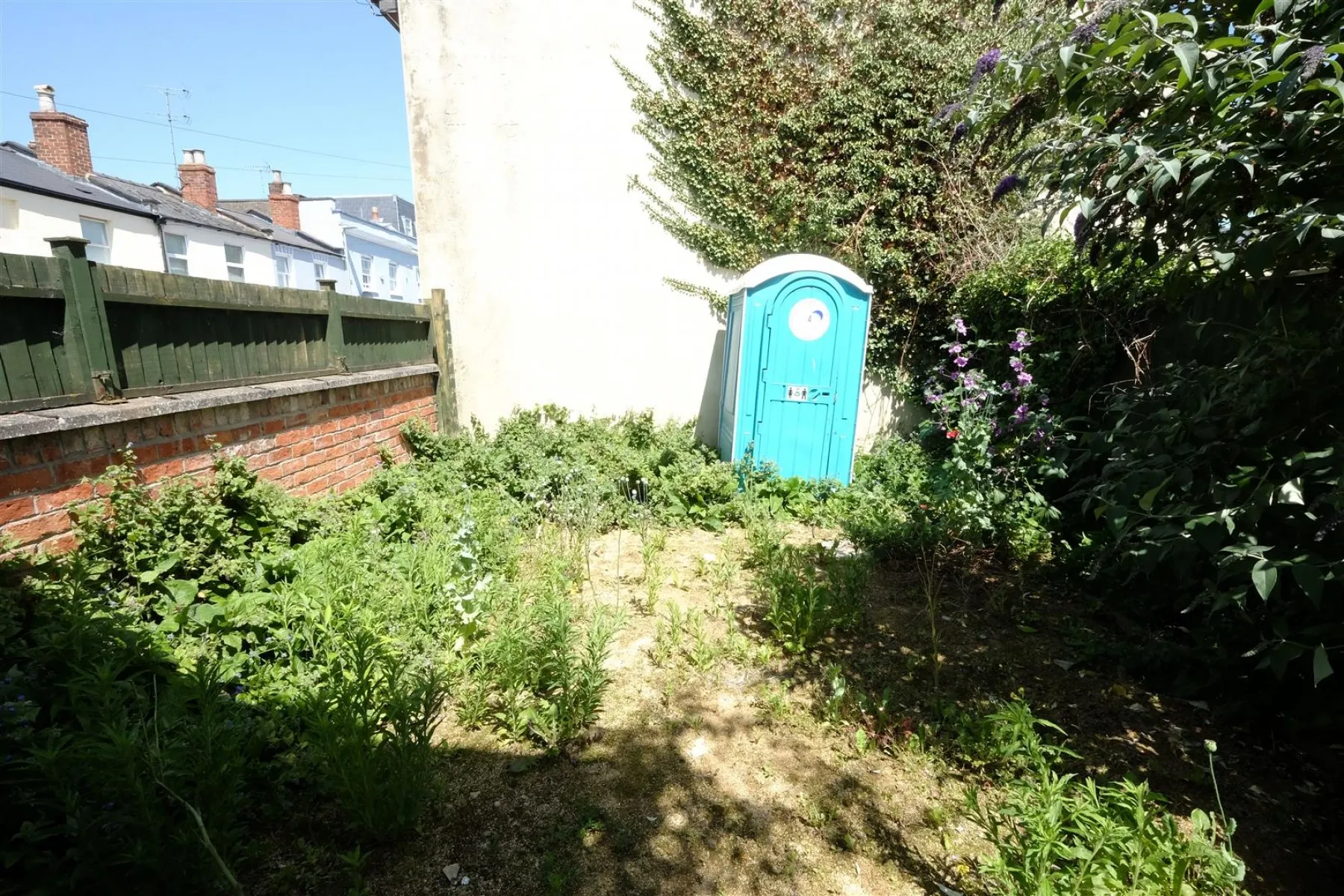 HOUSE FOR RENOVATION - CHELTENHAM, 4 bedroom, House - Semi-Detached - 28885354