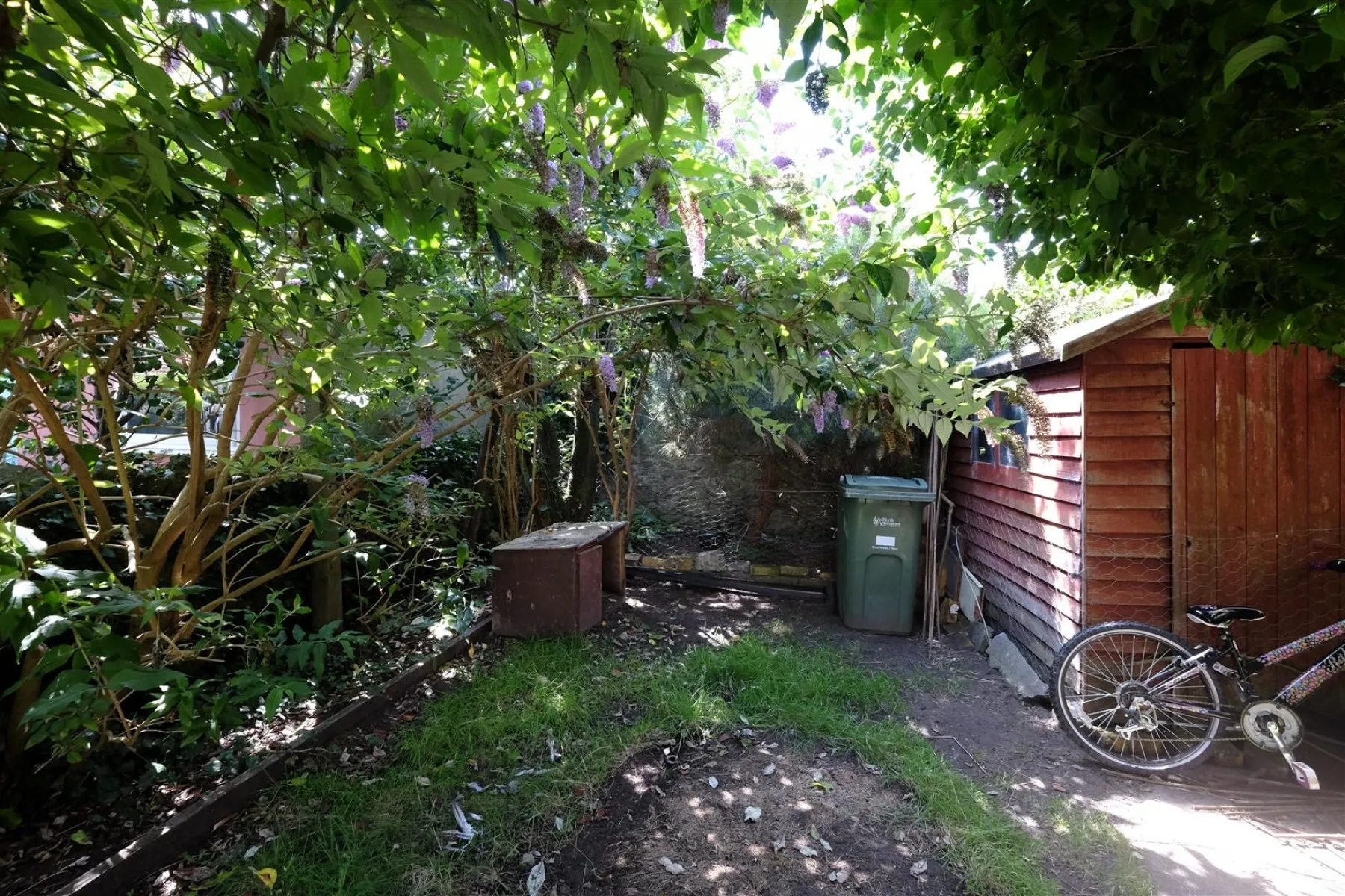GARDEN FLAT - REDUCED PRICE FOR AUCTION, 1 bedroom, Flat - 29012166