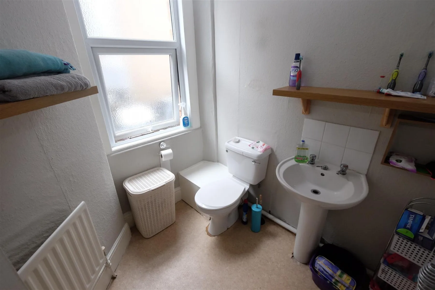 FREEEHOLD INVESTMENT - 4 x 2 BED FLATS, 8 bedroom, Flat - 30239763