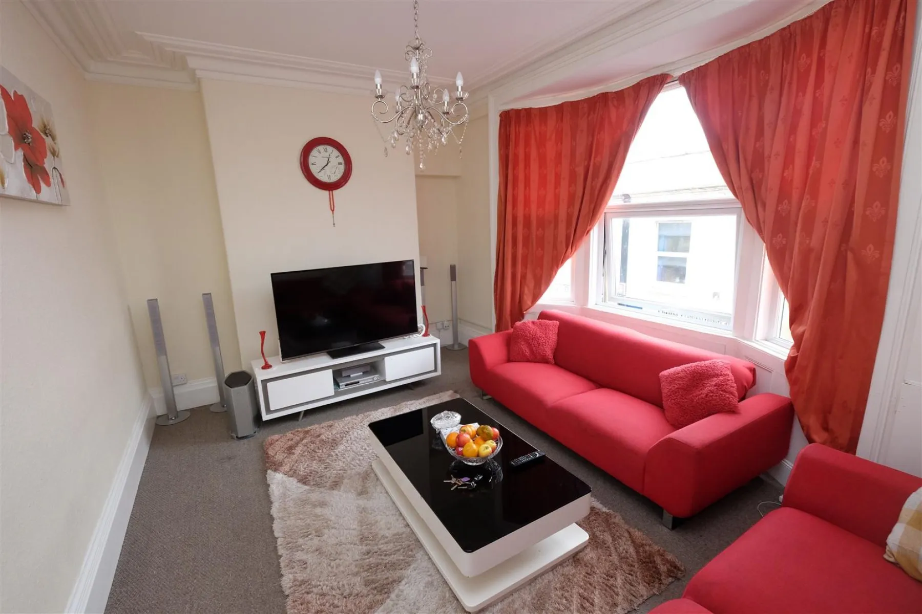 FREEEHOLD INVESTMENT - 4 x 2 BED FLATS, 8 bedroom, Flat - 30239763