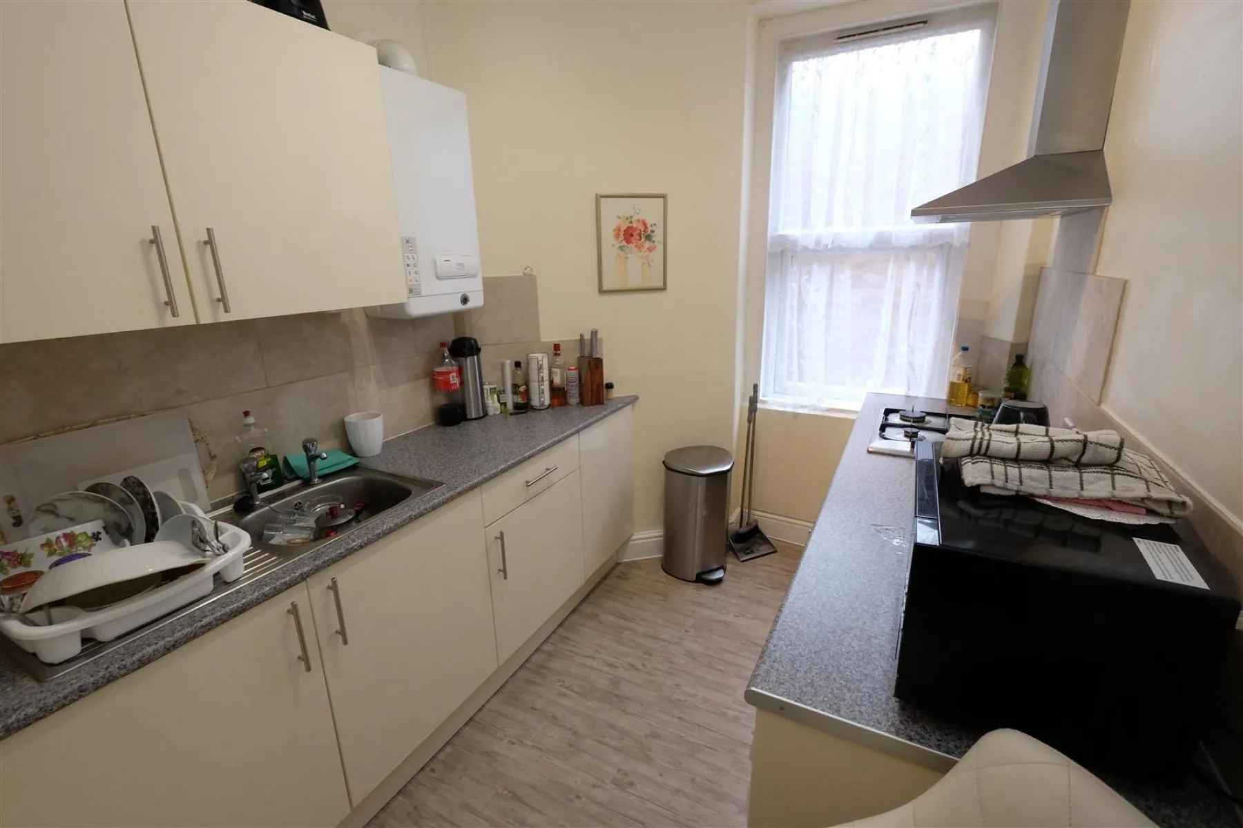 FREEEHOLD INVESTMENT - 4 x 2 BED FLATS, 8 bedroom, Flat - 30239763
