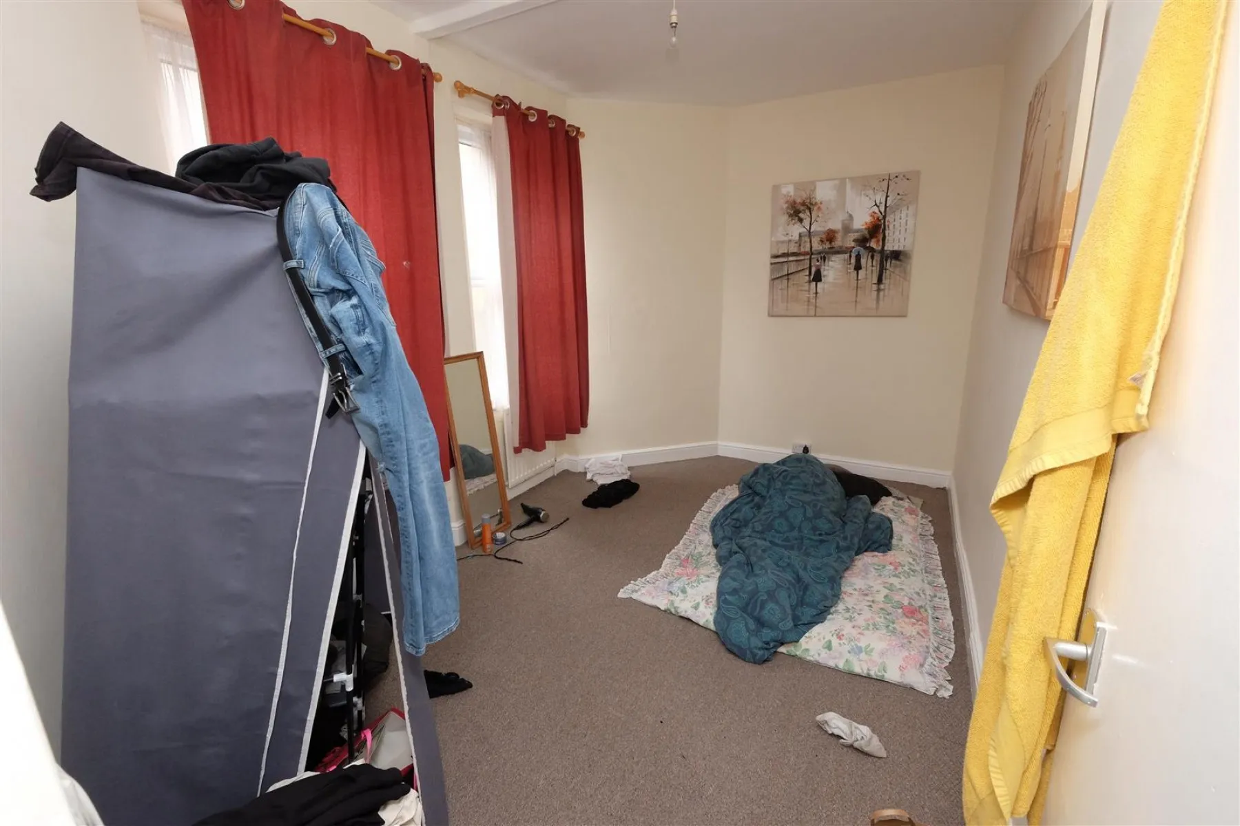 FREEEHOLD INVESTMENT - 4 x 2 BED FLATS, 8 bedroom, Flat - 30239763