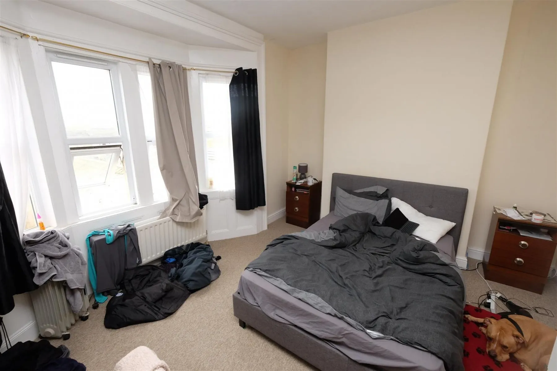 FREEEHOLD INVESTMENT - 4 x 2 BED FLATS, 8 bedroom, Flat - 30239763