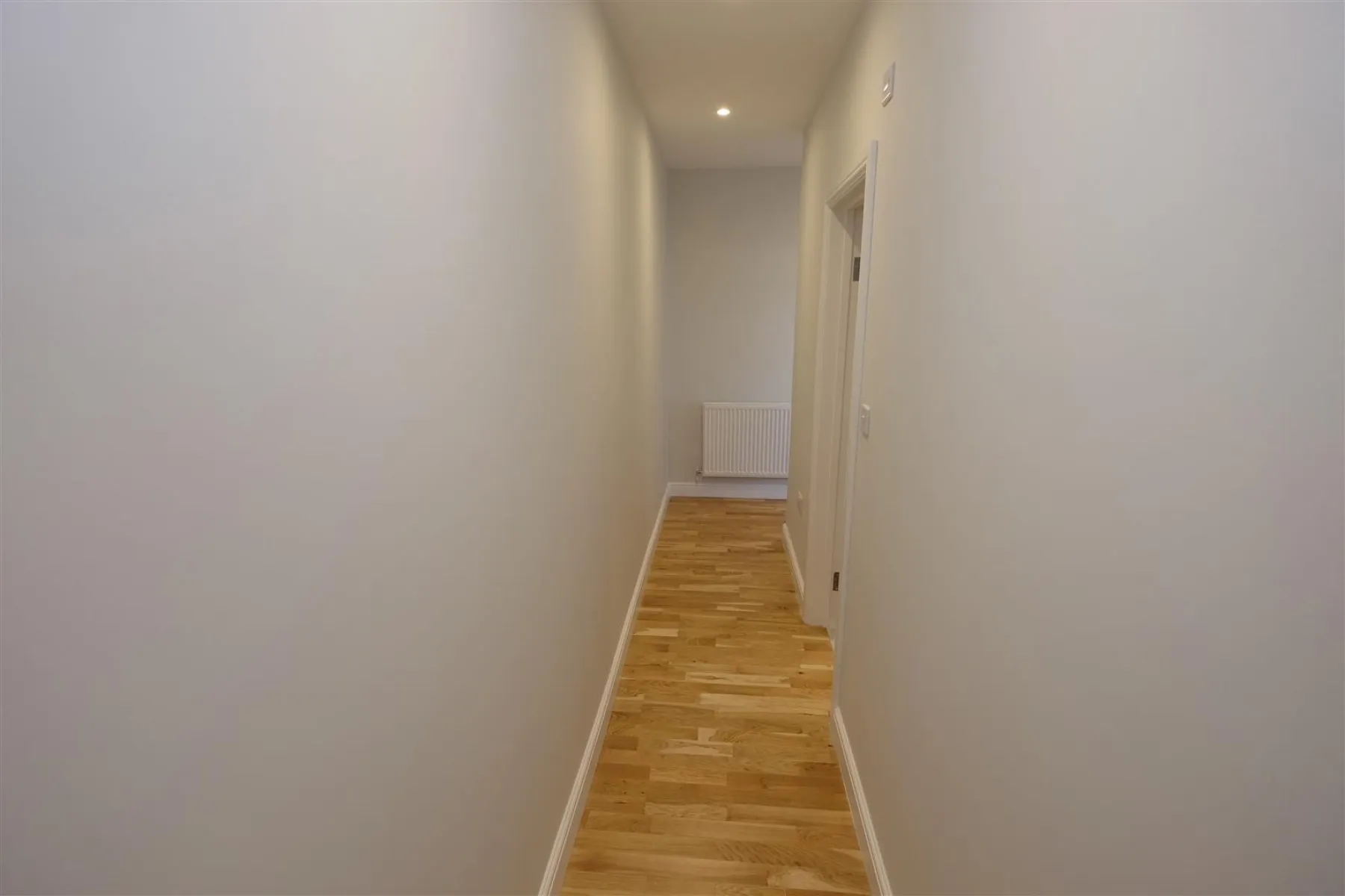 RENOVATED 1 BED - REDUCED PRICE FOR AUCTION, 1 bedroom, Flat - 30109992