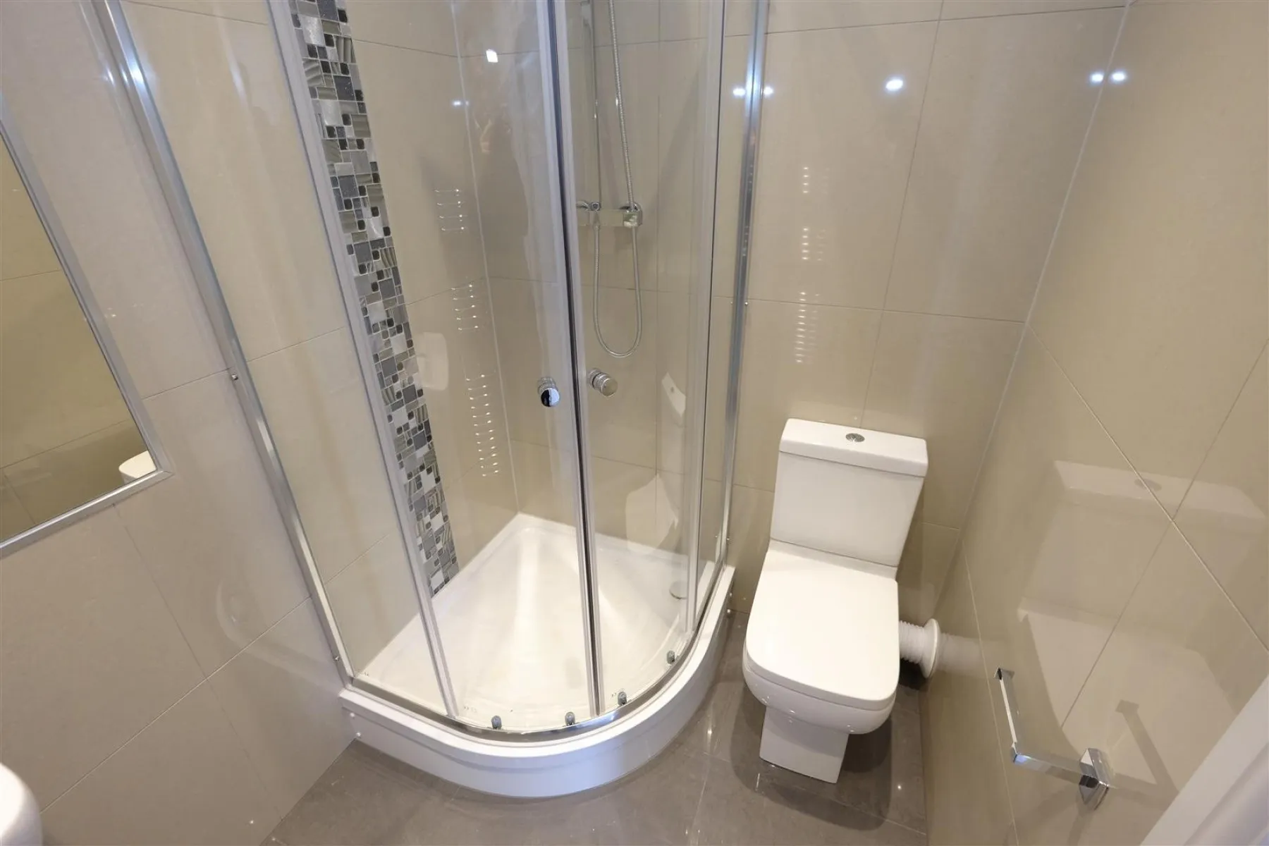 RENOVATED 3 BED FLAT - BS3, 3 bedroom, Flat - 30109991