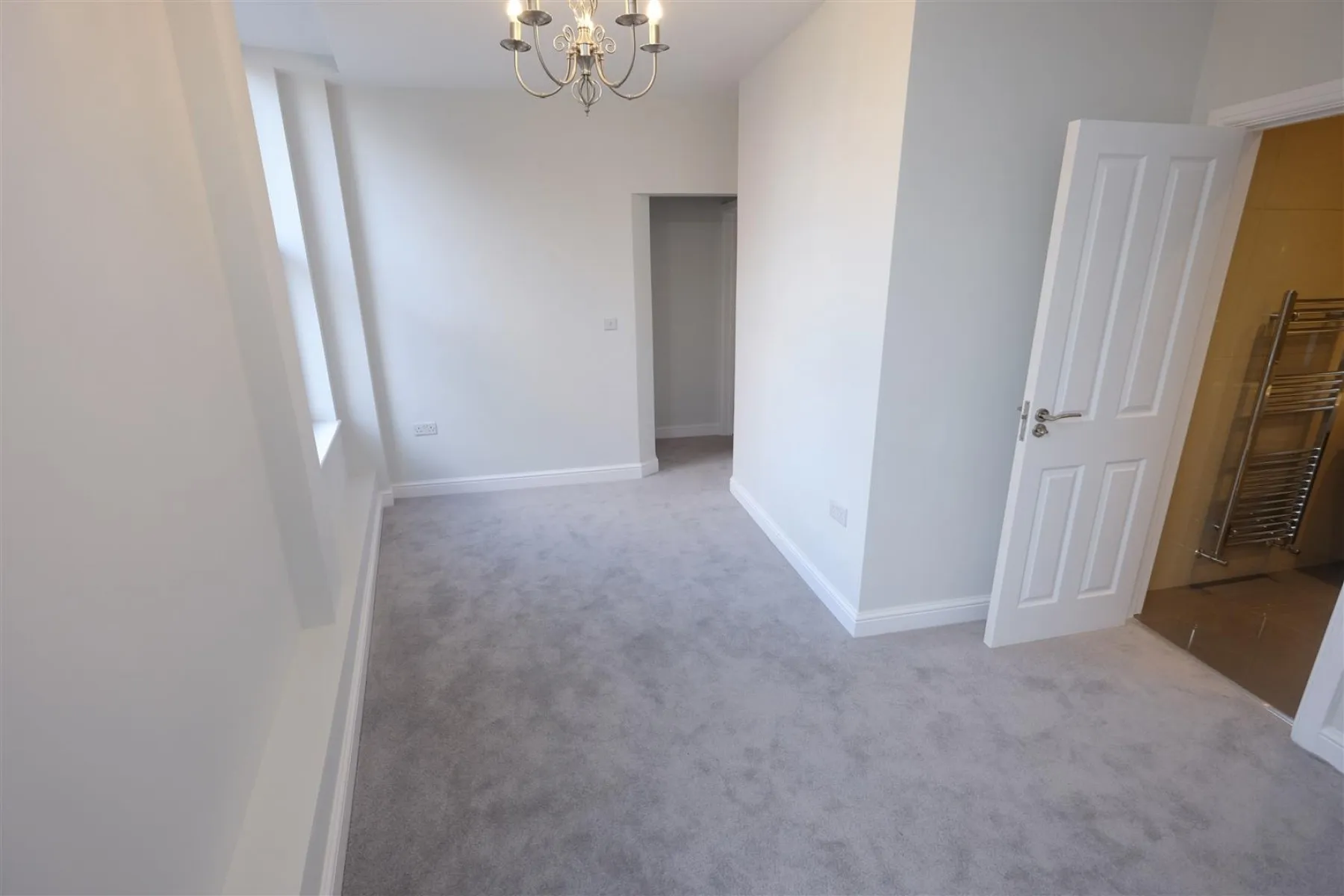 RENOVATED 3 BED FLAT - BS3, 3 bedroom, Flat - 30109991