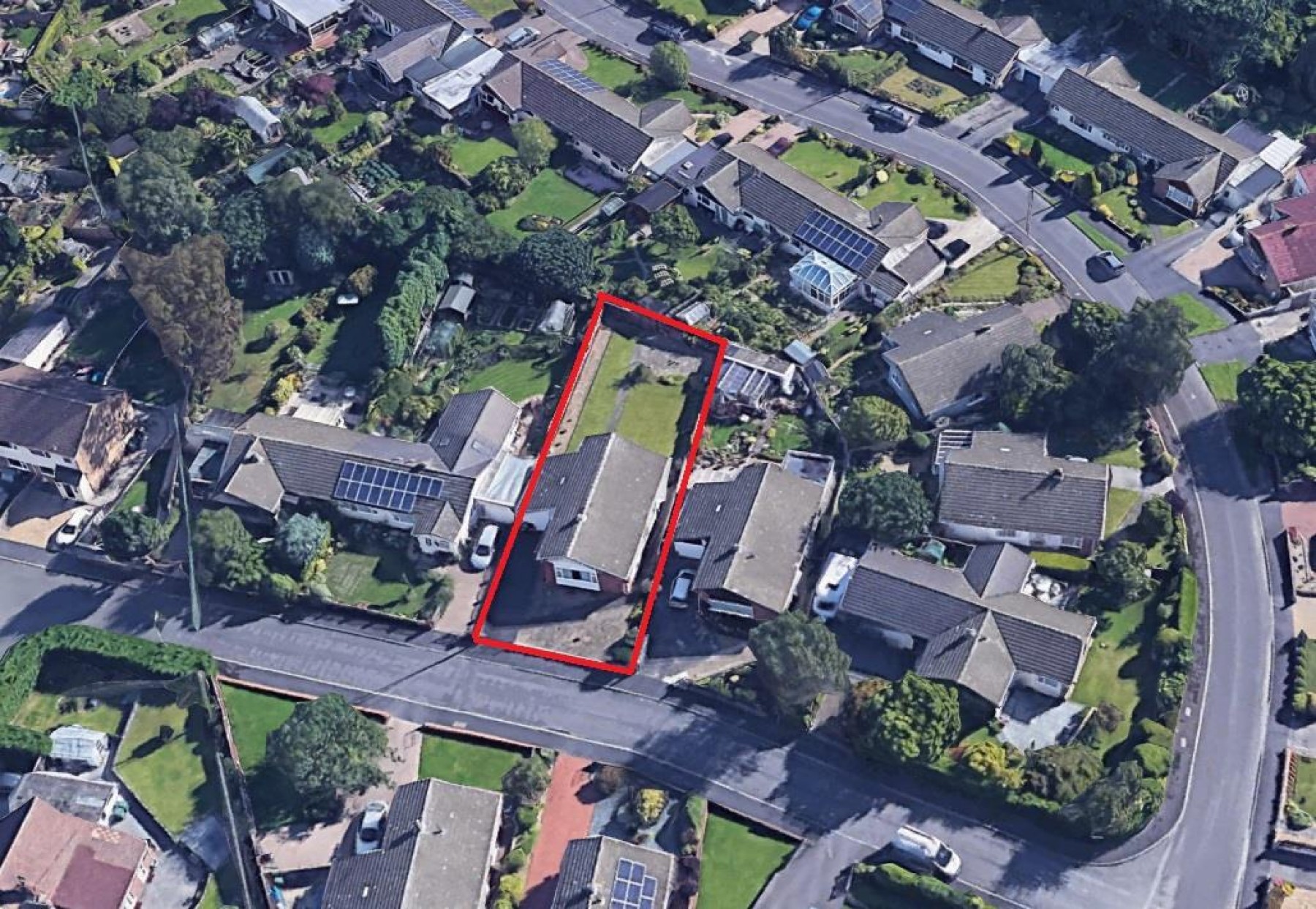 DETACHED BUNGALOW FOR UPDATING - PILL, 3 bedroom, Bungalow - Detached - 29368895