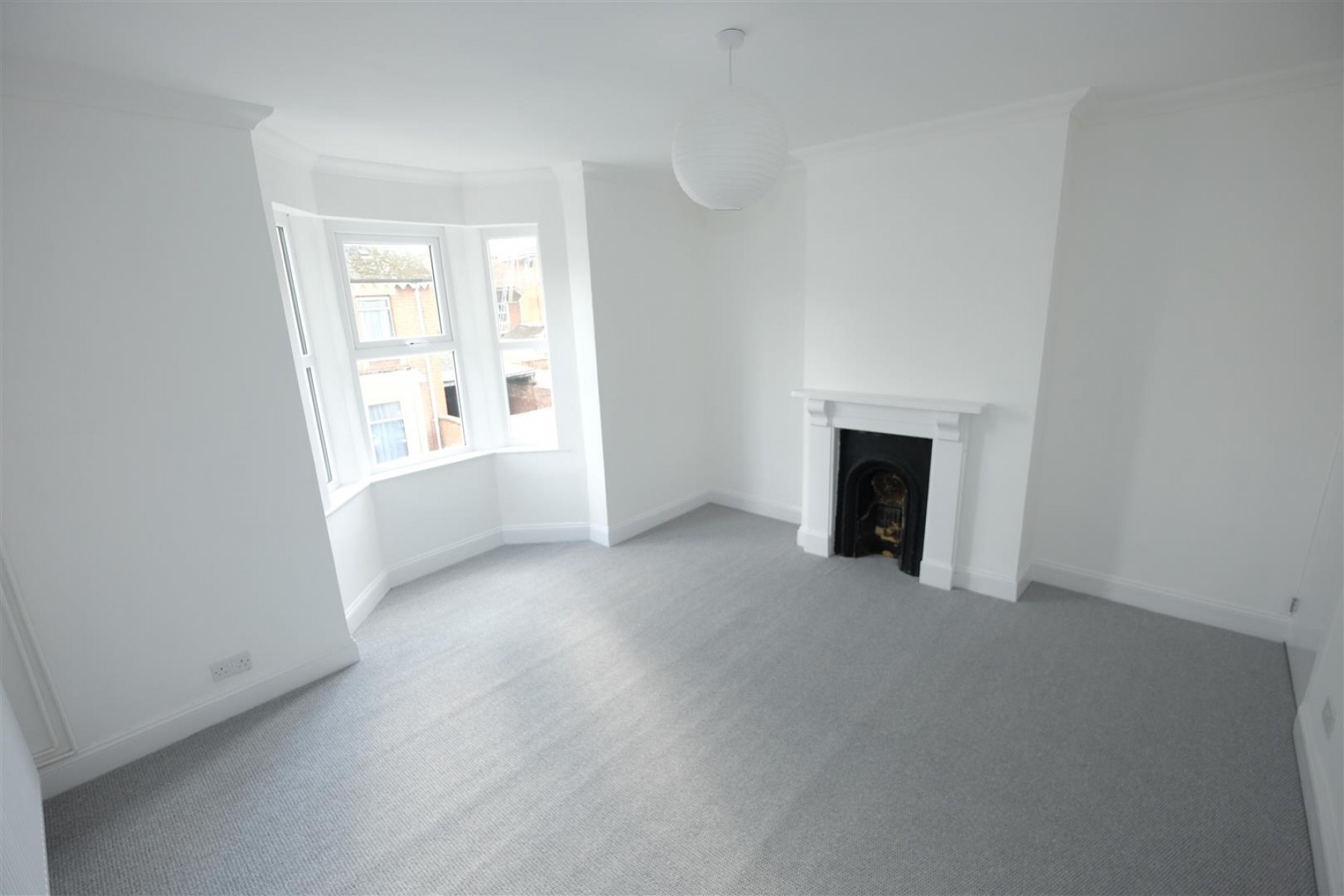 REFURBISHED BLOCK OF FLATS - GL1, 4 bedroom, House - 30952105