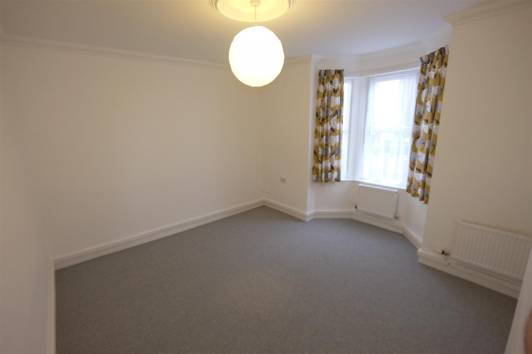 REFURBISHED BLOCK OF FLATS - GL1, 4 bedroom, House - 30952105