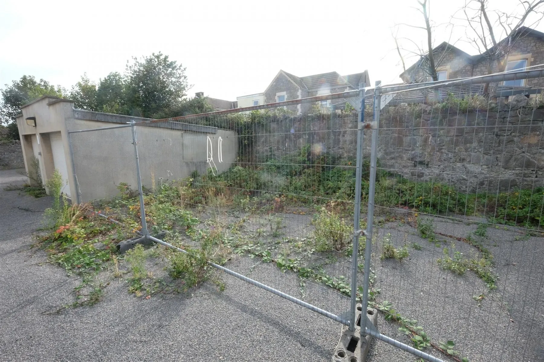 LAND & GARAGES - WSM, Garage - 31030929
