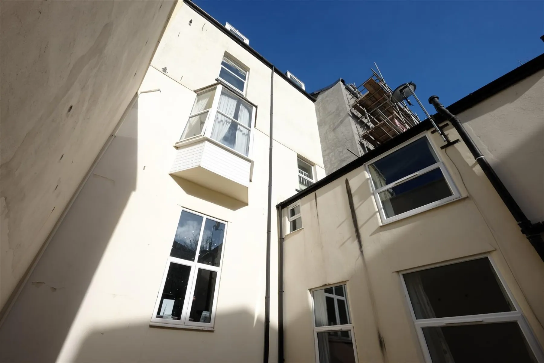 PRIME CLIFTON VILLAGE FREEHOLD INVESTMENT, 4 bedroom, Commercial - 30338977