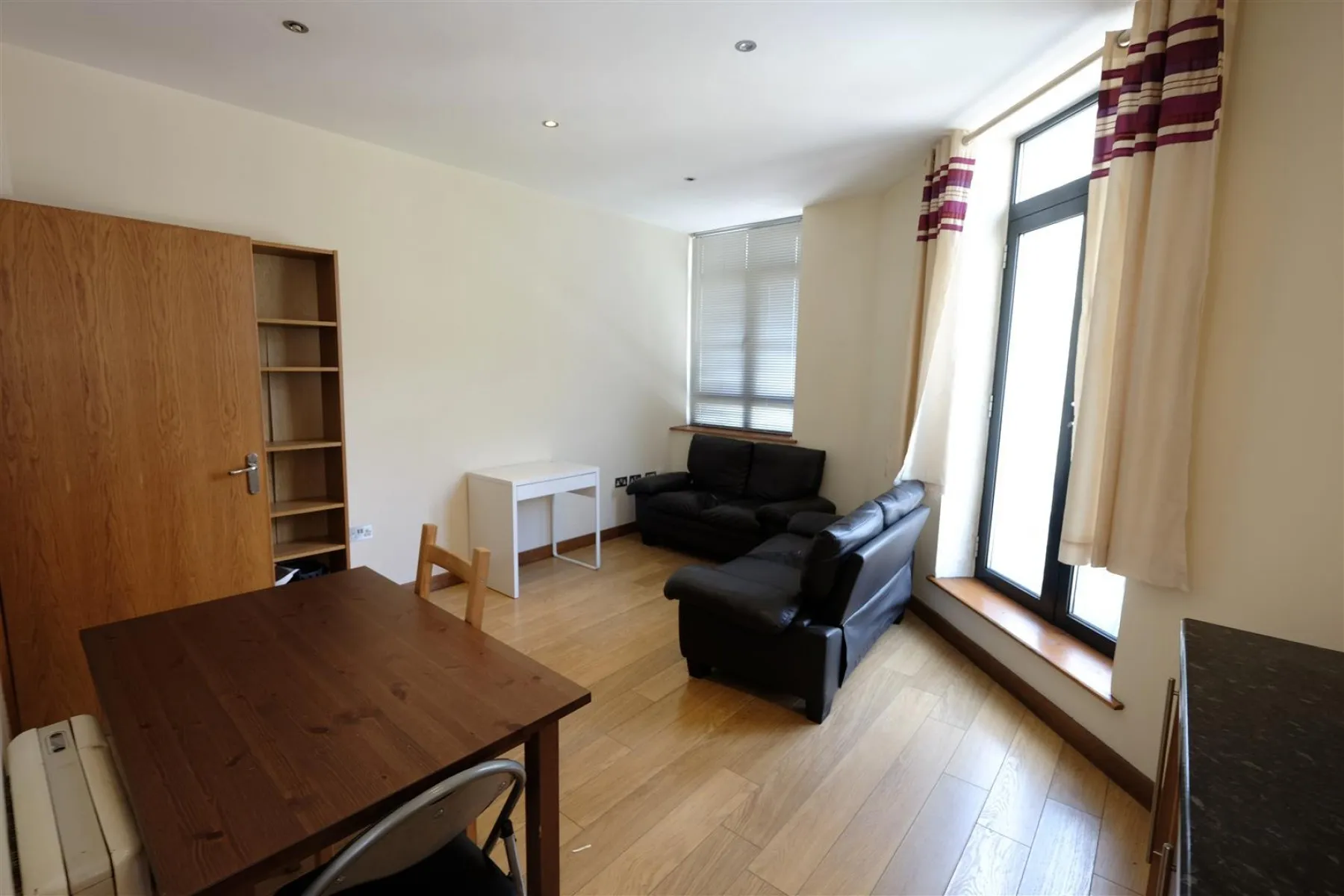 VACANT CITY APARTMENT - BRADLEY HOUSE, 2 bedroom, Flat - 30565614