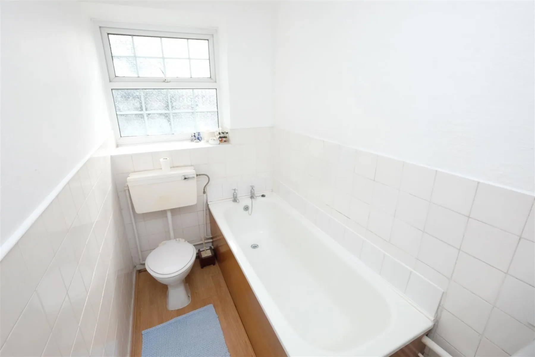 HOUSE | 3 FLATS | DOUBLE WIDTH YARD, 6 bedroom, House - 31851408