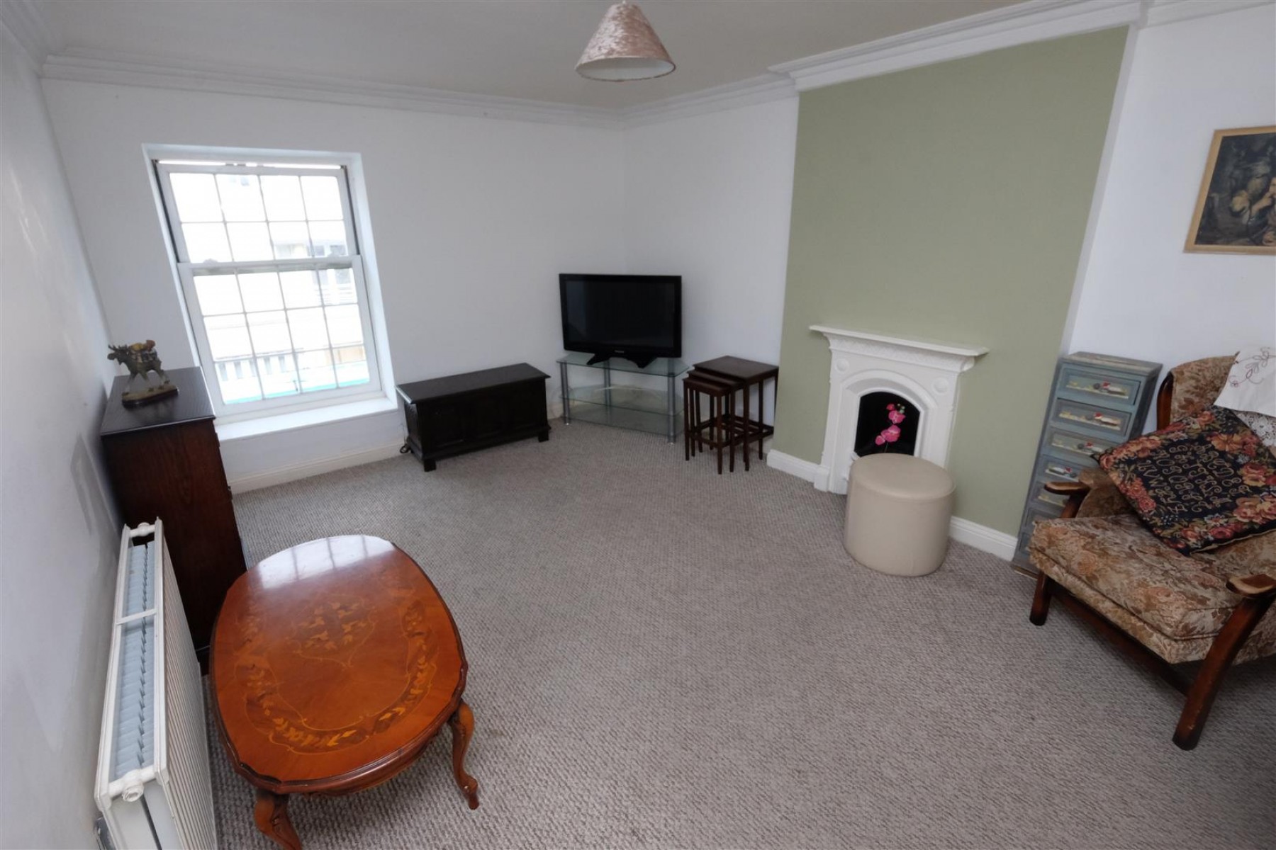 HOUSE | 3 FLATS | DOUBLE WIDTH YARD, 6 bedroom, House - 31851408