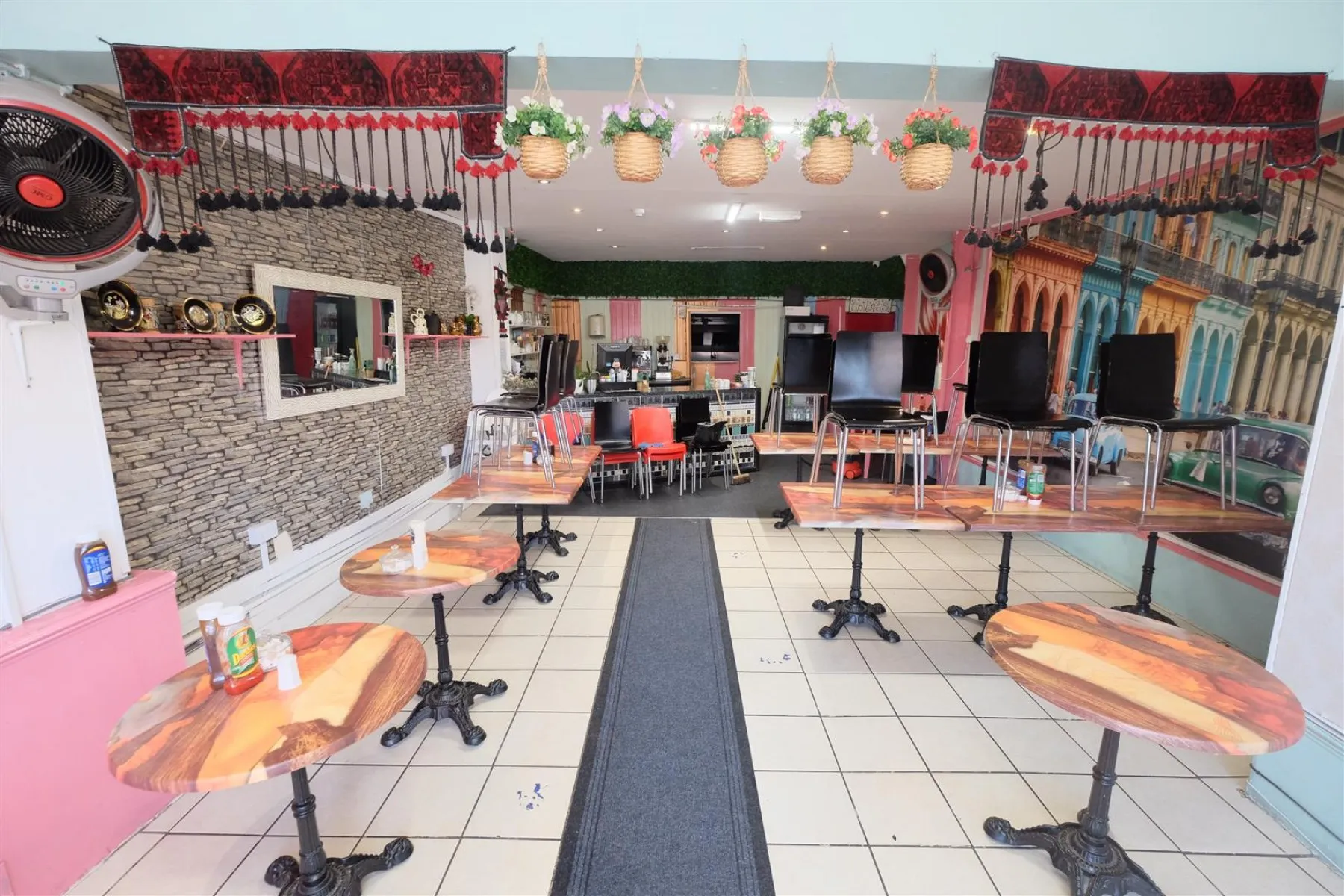 MIXED USE | £34K, 4 bedroom, Commercial - 31795376