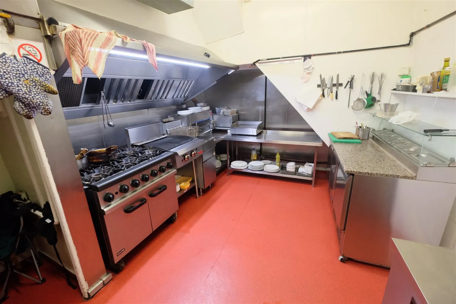 MIXED USE | £34K, 4 bedroom, Commercial - 31795376