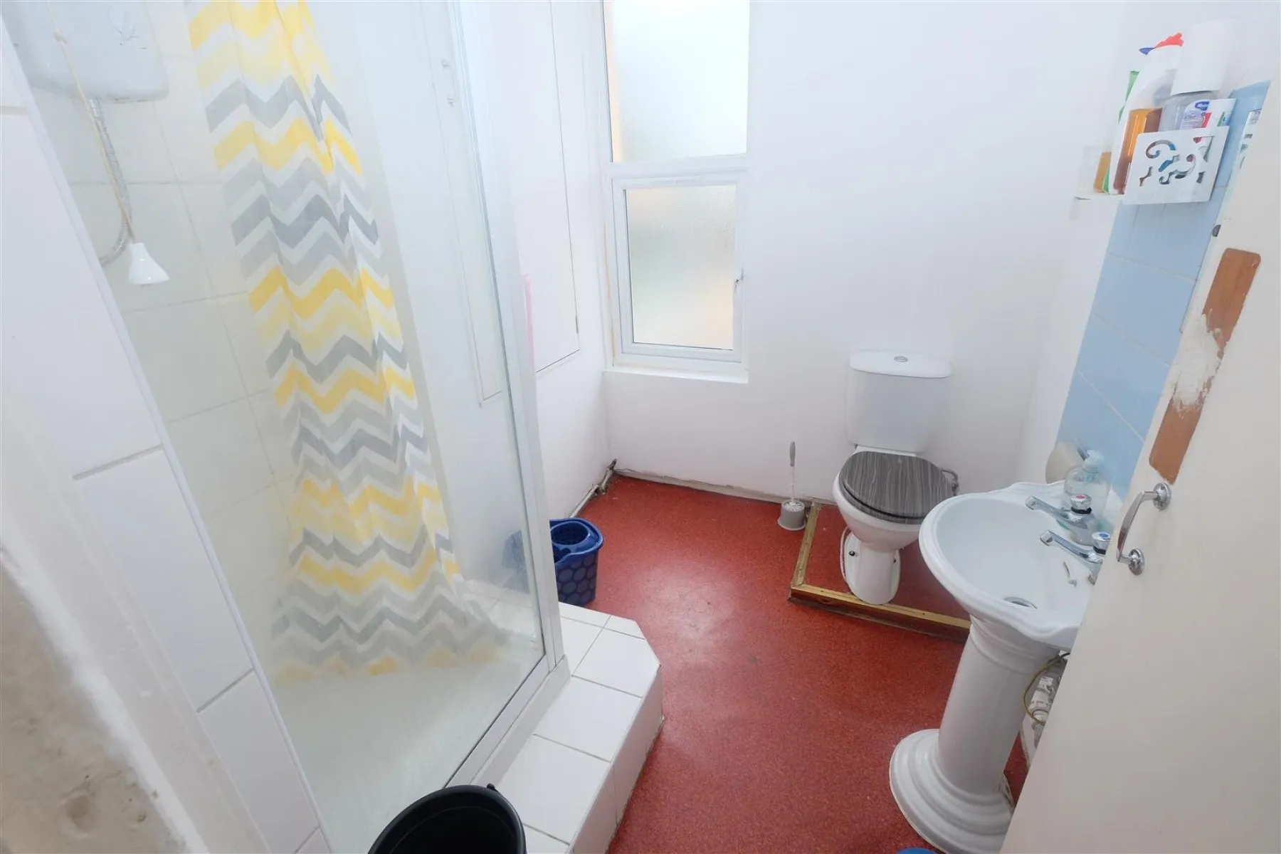 MIXED USE | £34K, 4 bedroom, Commercial - 31795376
