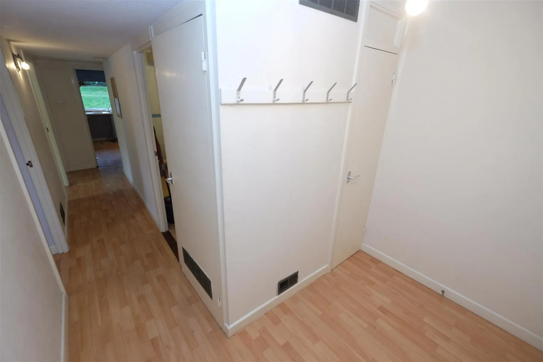 FLAT FOR UPDATING - FILTON, 2 bedroom, Flat - 31248871