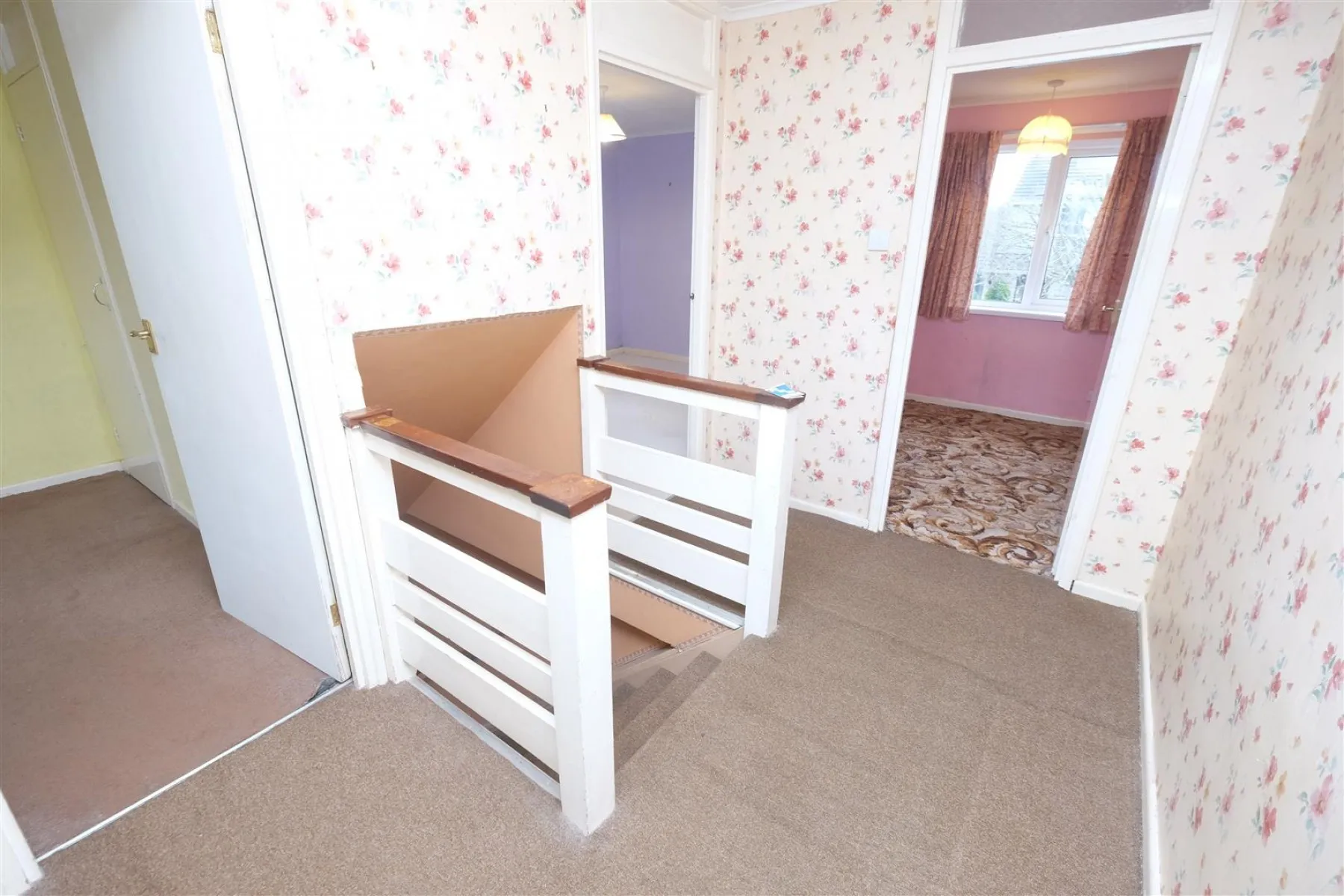 SEMI WITH VIEWS - CONGRESBURY, 3 bedroom, House - Semi-Detached - 31170546