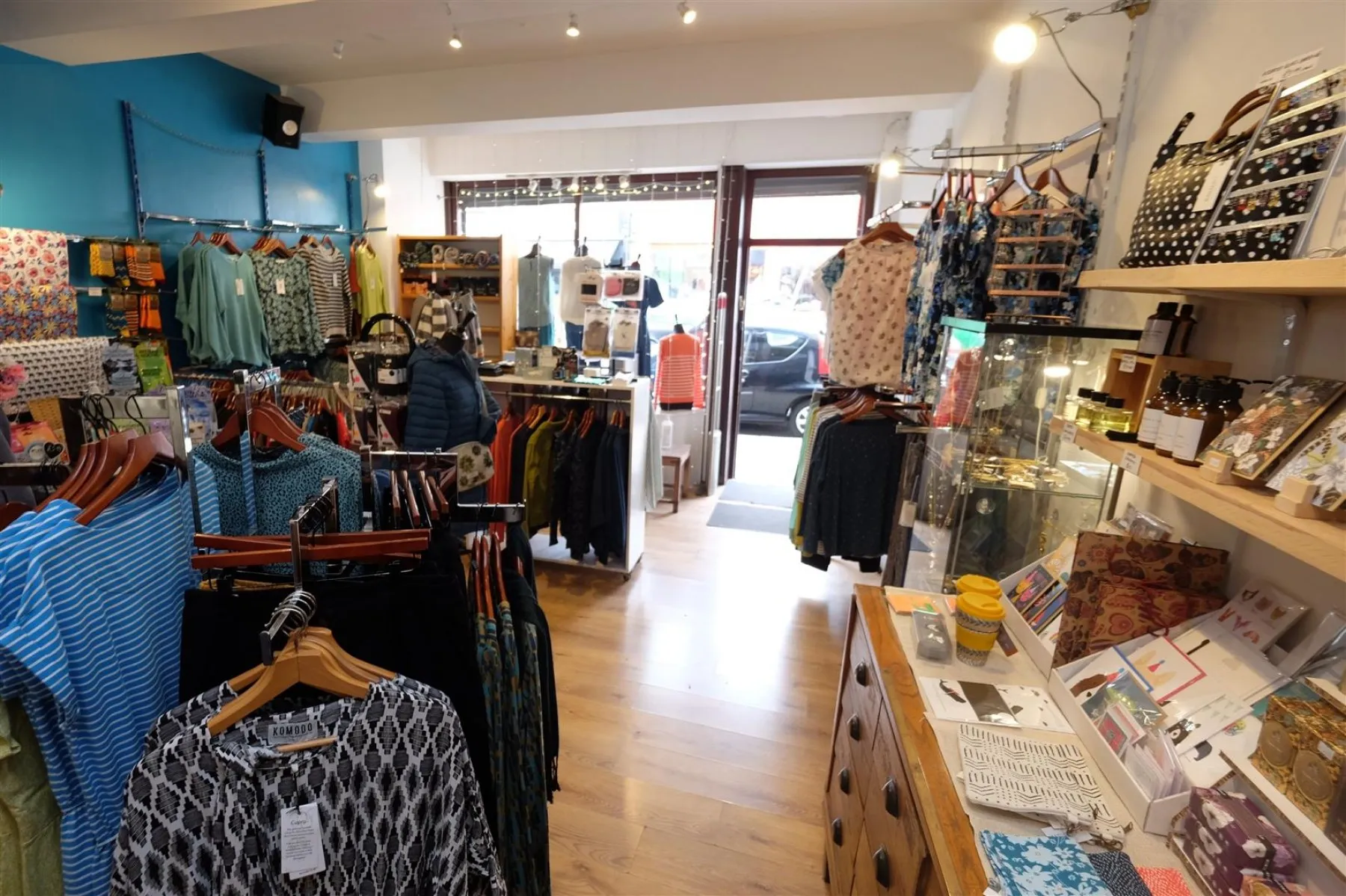 MIXED USE INVESTMENT | £31,600K | GLOS RD, 4 bedroom, Commercial - 31392750