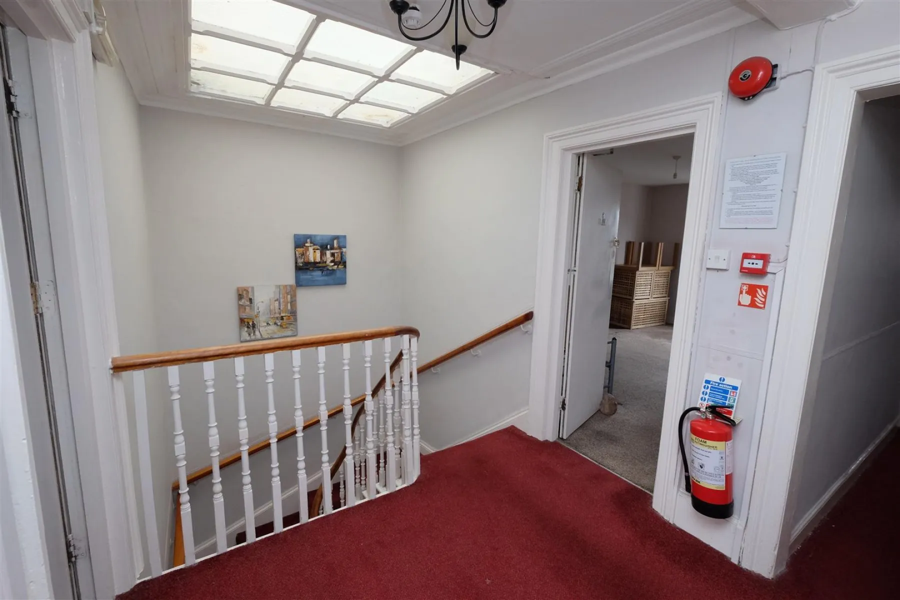 STUNNING TERRACE HOUSE - WSM, 10 bedroom, House - 31400779