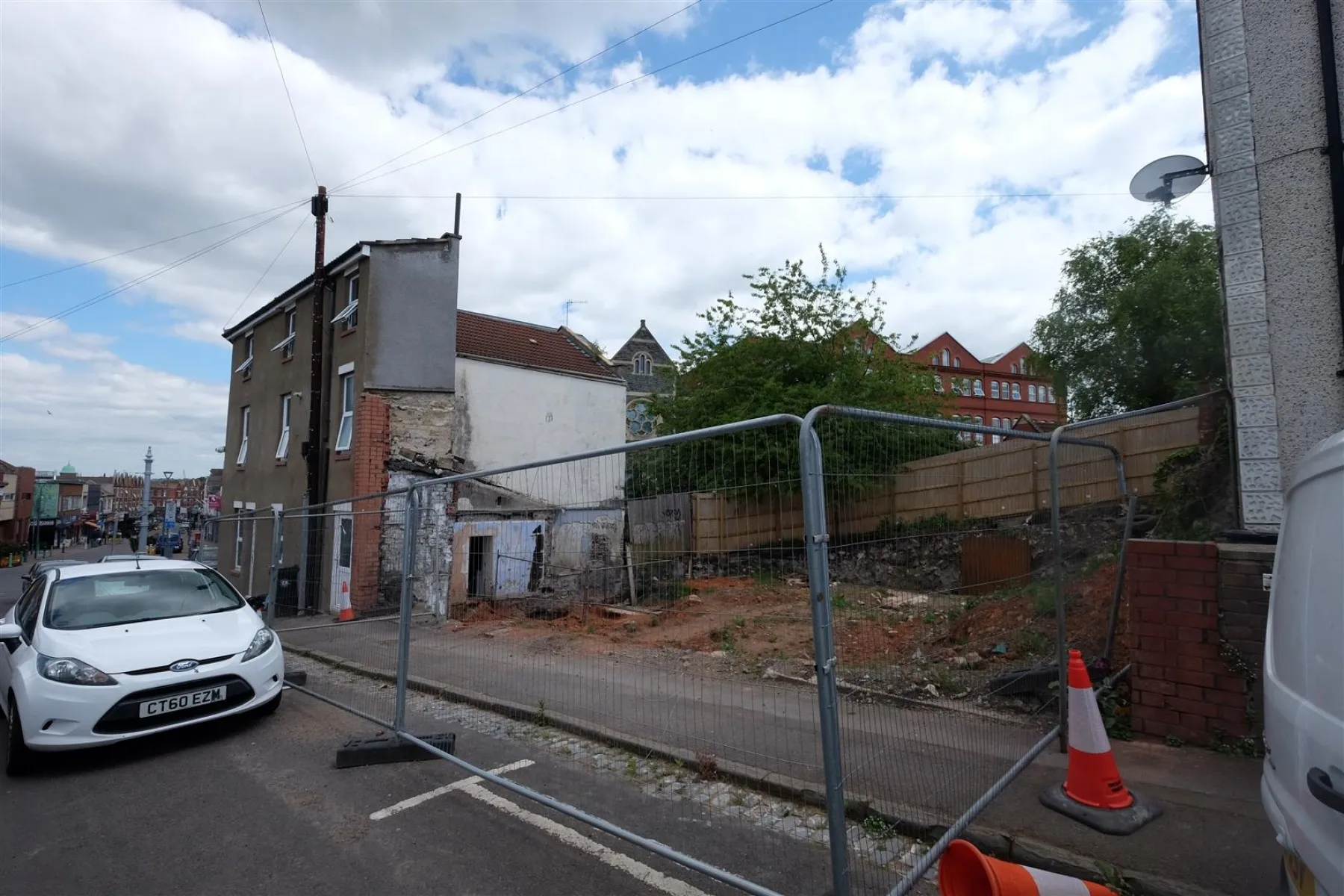PLANNING | 9 FLATS | GDV £2.55M | BS3, 17 bedroom, Land - Building Plot - 31565974
