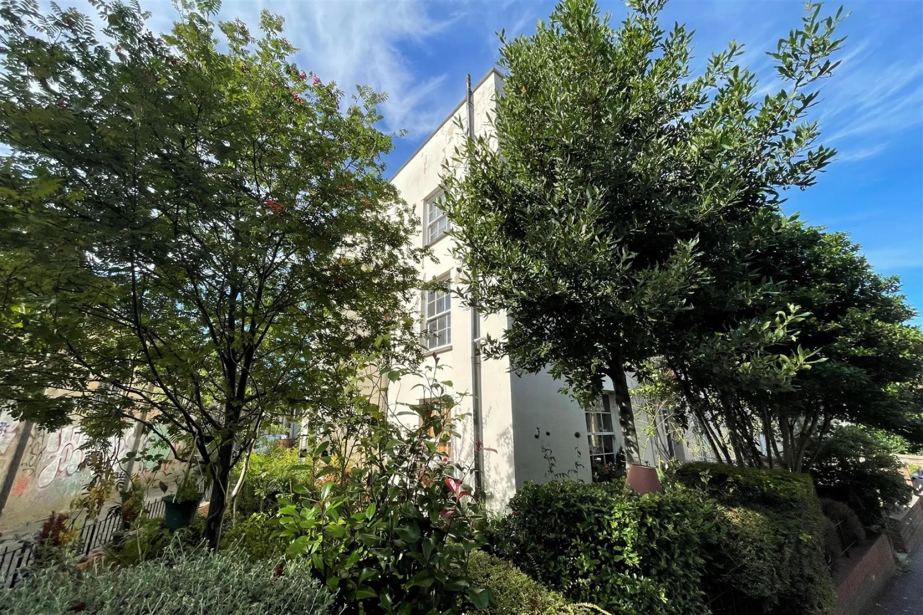 FLAT | UPDATING | BS6, 1 bedroom, Flat - 32549603