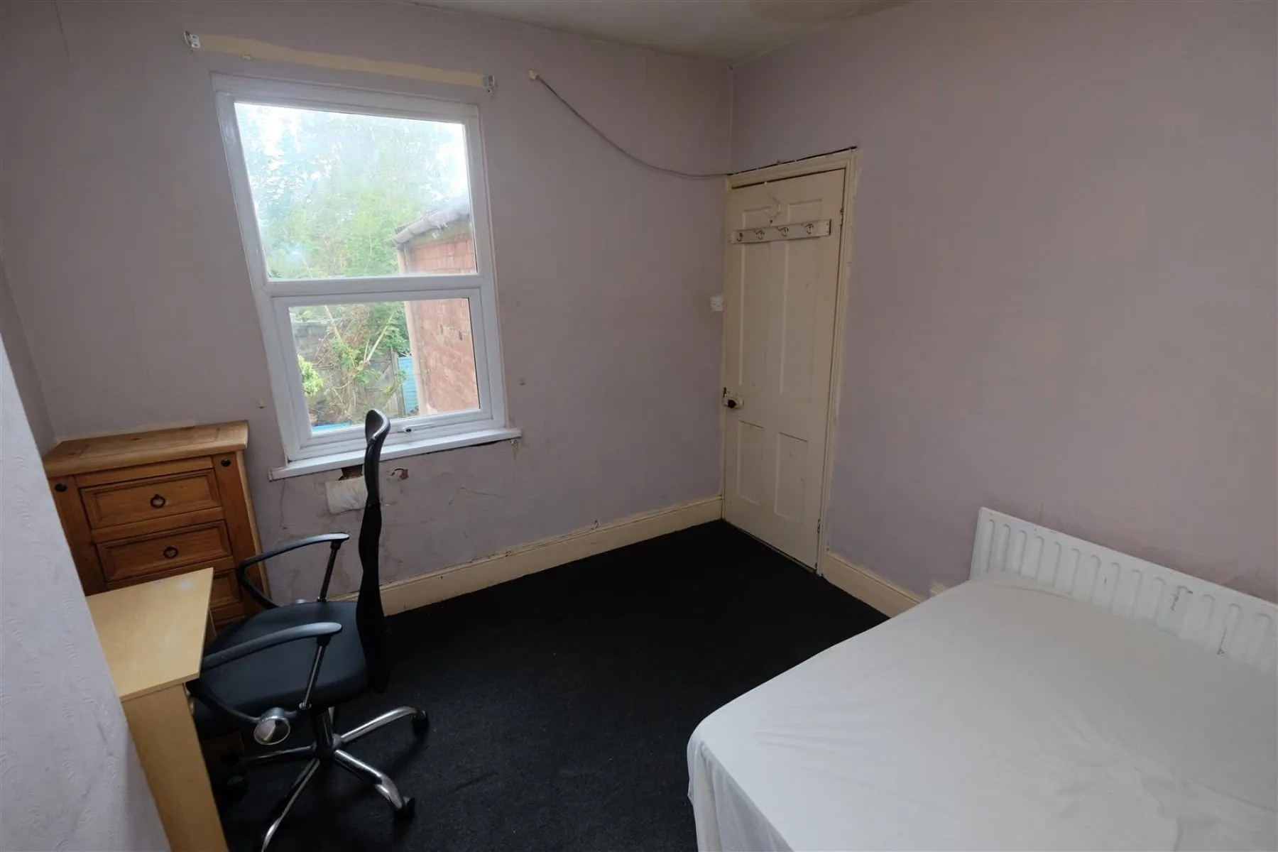 HOUSE | UPDATING | BS4, 3 bedroom, House - Terraced - 32613846