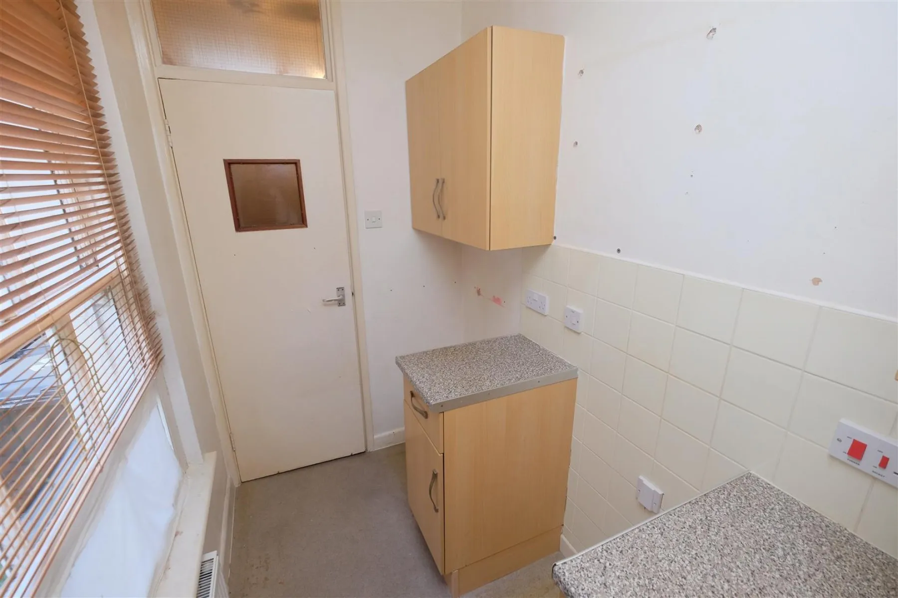 HALL FLOOR FLAT | BS6, 1 bedroom, Flat - 32694694