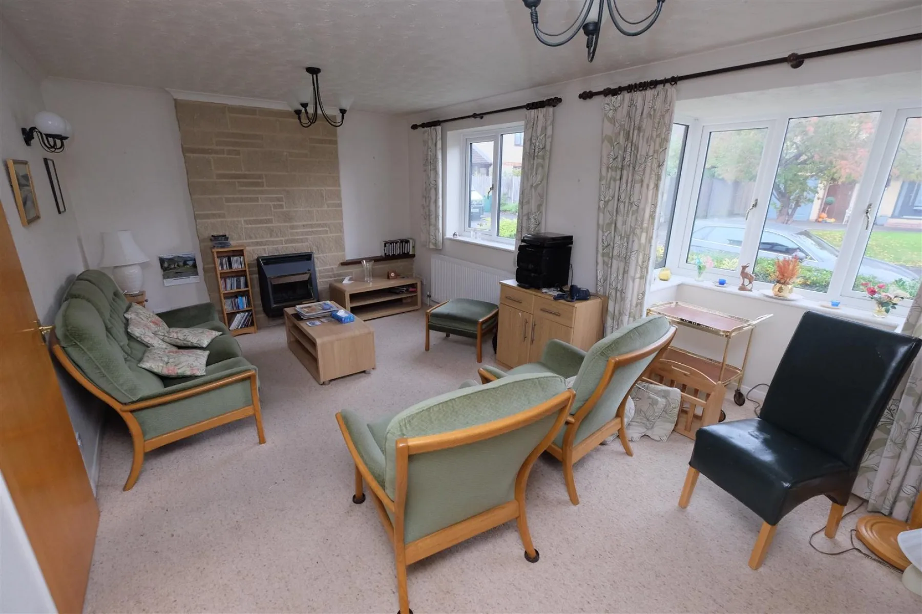 DETACHED | UPDATING | NAILSEA, 4 bedroom, House - Detached - 32700009