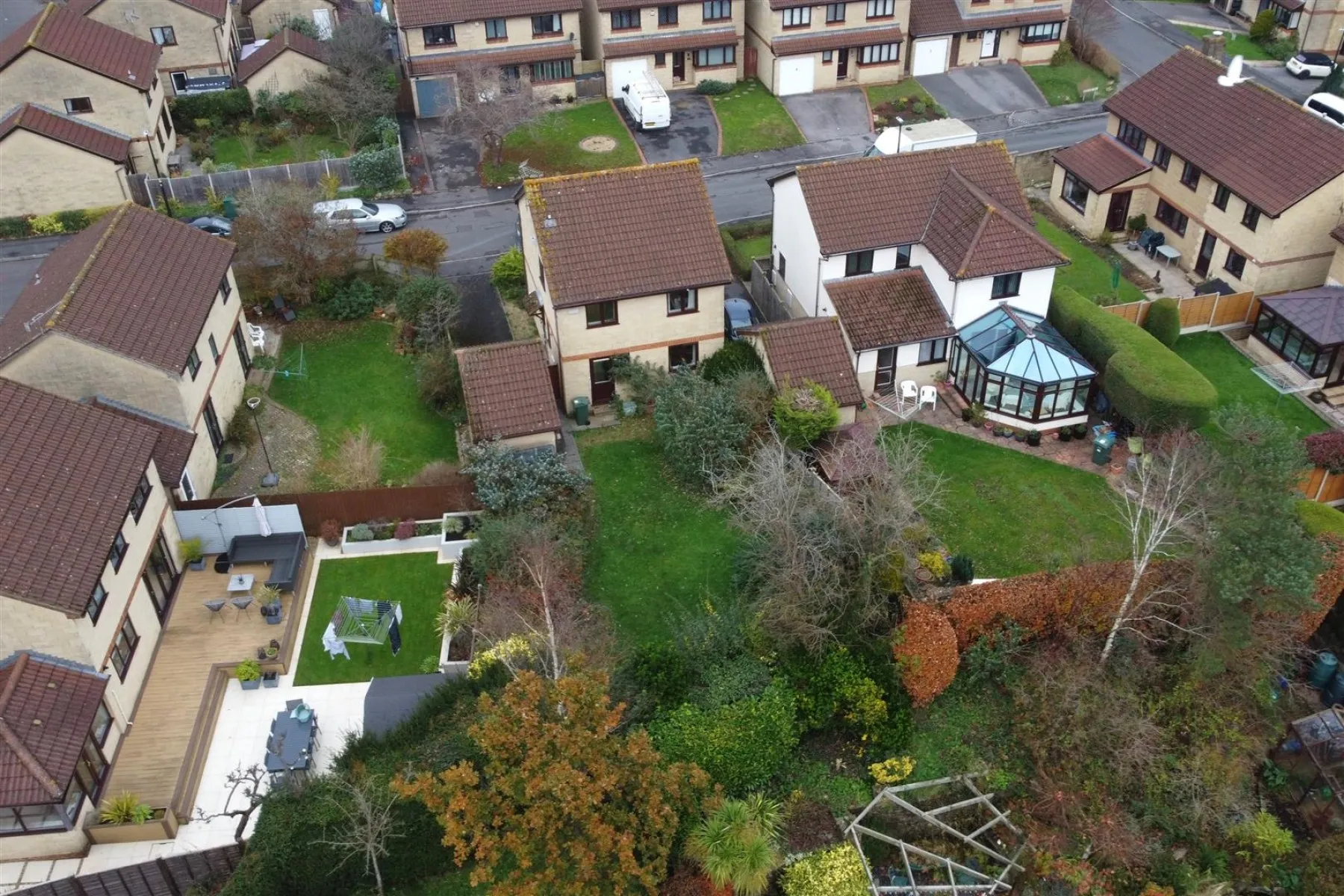 DETACHED | UPDATING | NAILSEA, 4 bedroom, House - Detached - 32700009