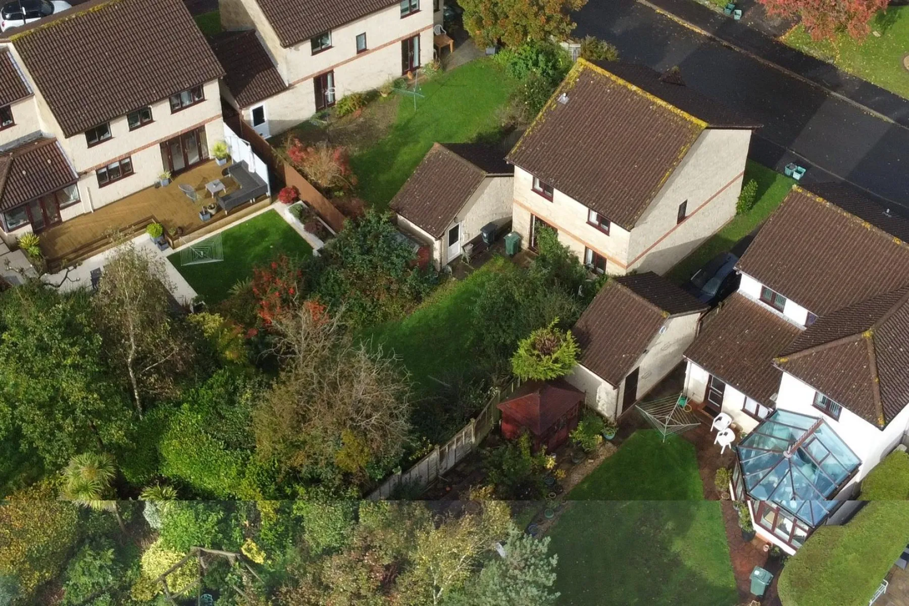 DETACHED | UPDATING | NAILSEA, 4 bedroom, House - Detached - 32700009