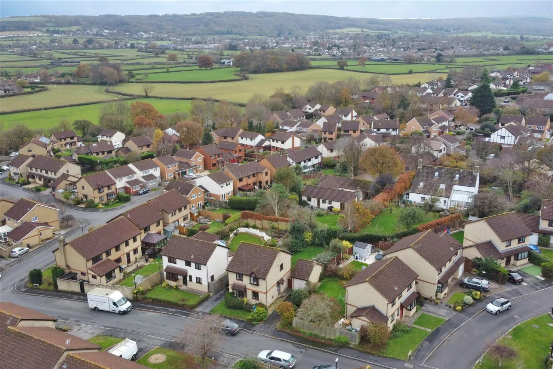 DETACHED | UPDATING | NAILSEA, 4 bedroom, House - Detached - 32700009