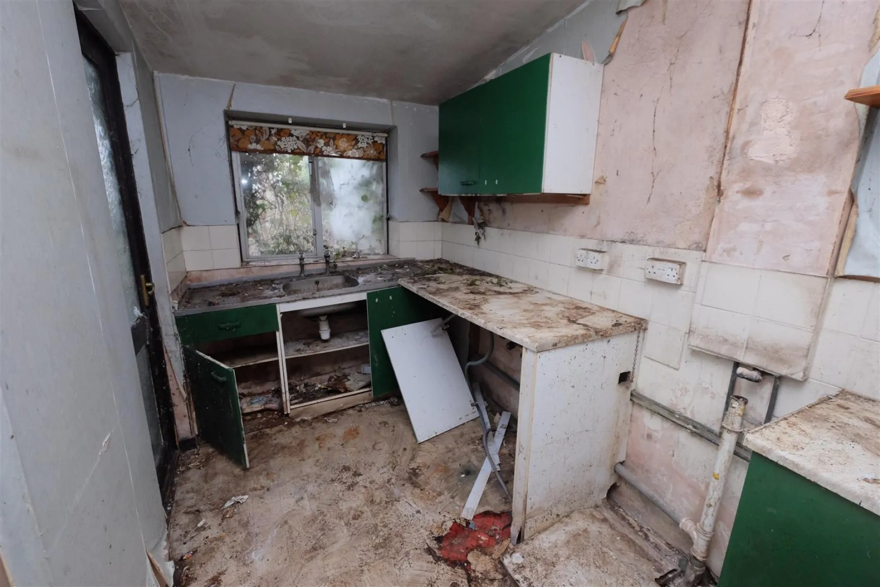 SEMI | MODERNISATION | BS16, 3 bedroom, House - Semi-Detached - 32146531