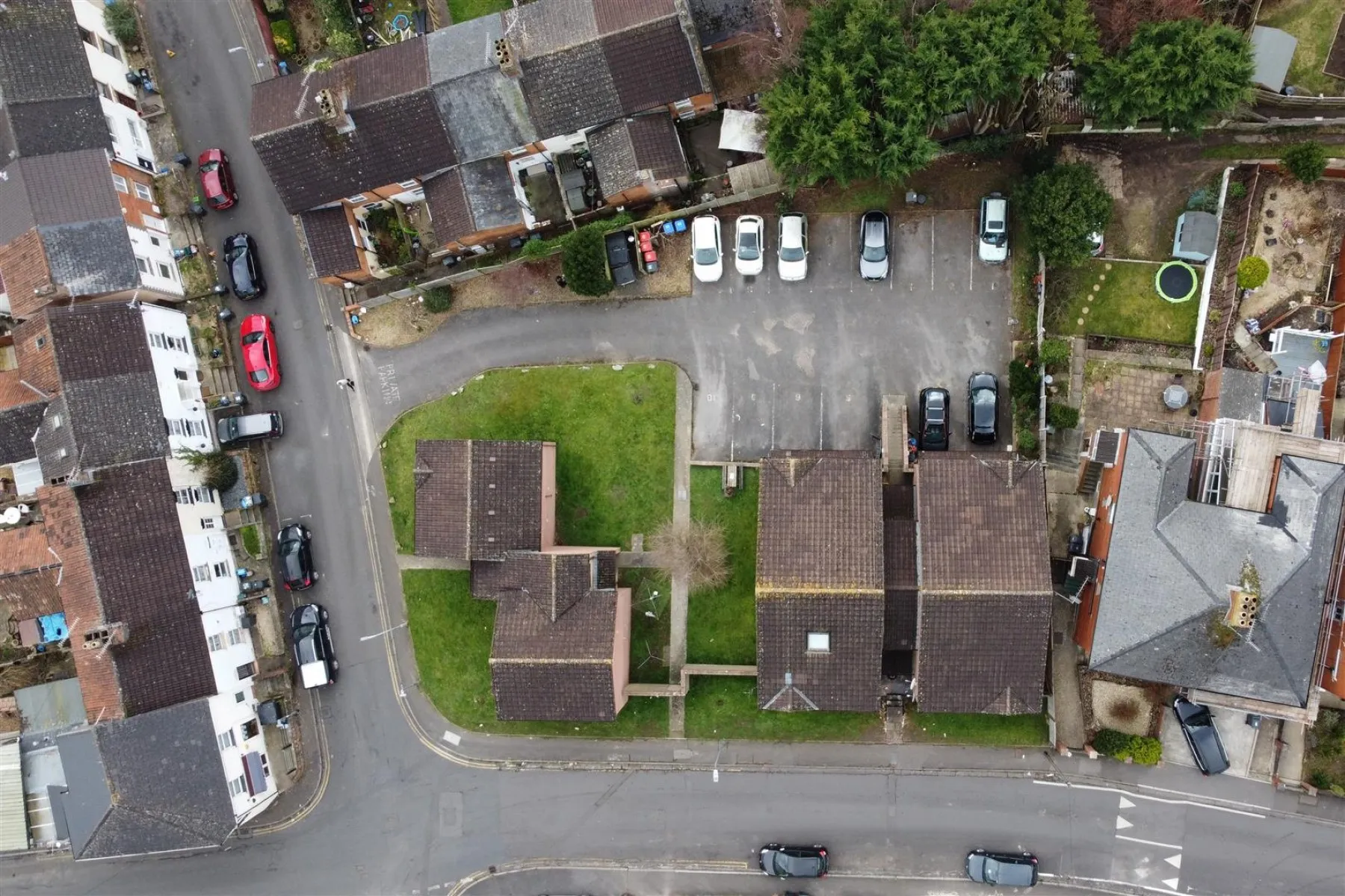 FLAT | UPDATING | YEOVIL, 1 bedroom, Flat - 32435951