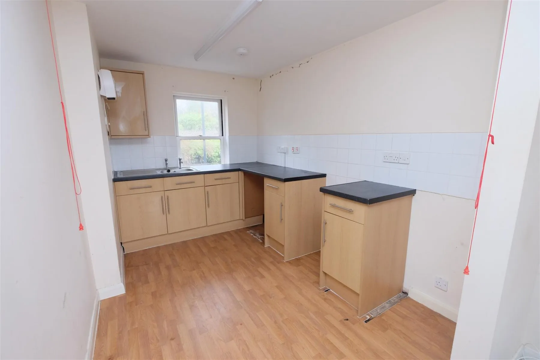 FLAT | UPDATING | BS6, 1 bedroom, Flat - 32227010
