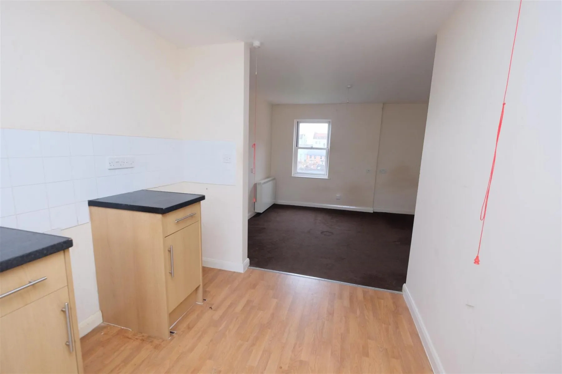 FLAT | UPDATING | BS6, 1 bedroom, Flat - 32227010