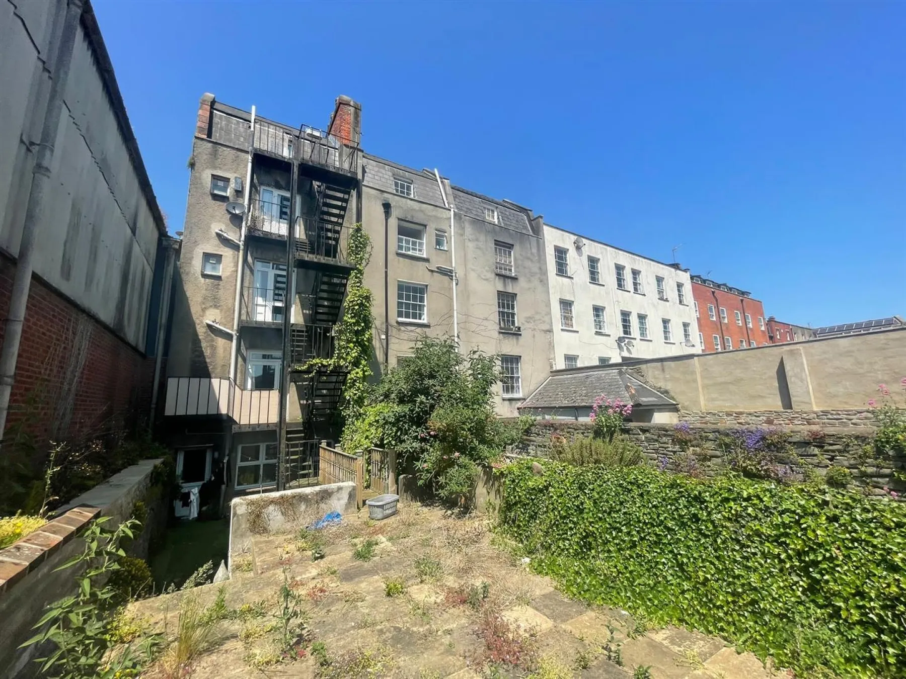 5 X 1 BED FLATS | BS2, 5 bedroom, House - Terraced - 32368994