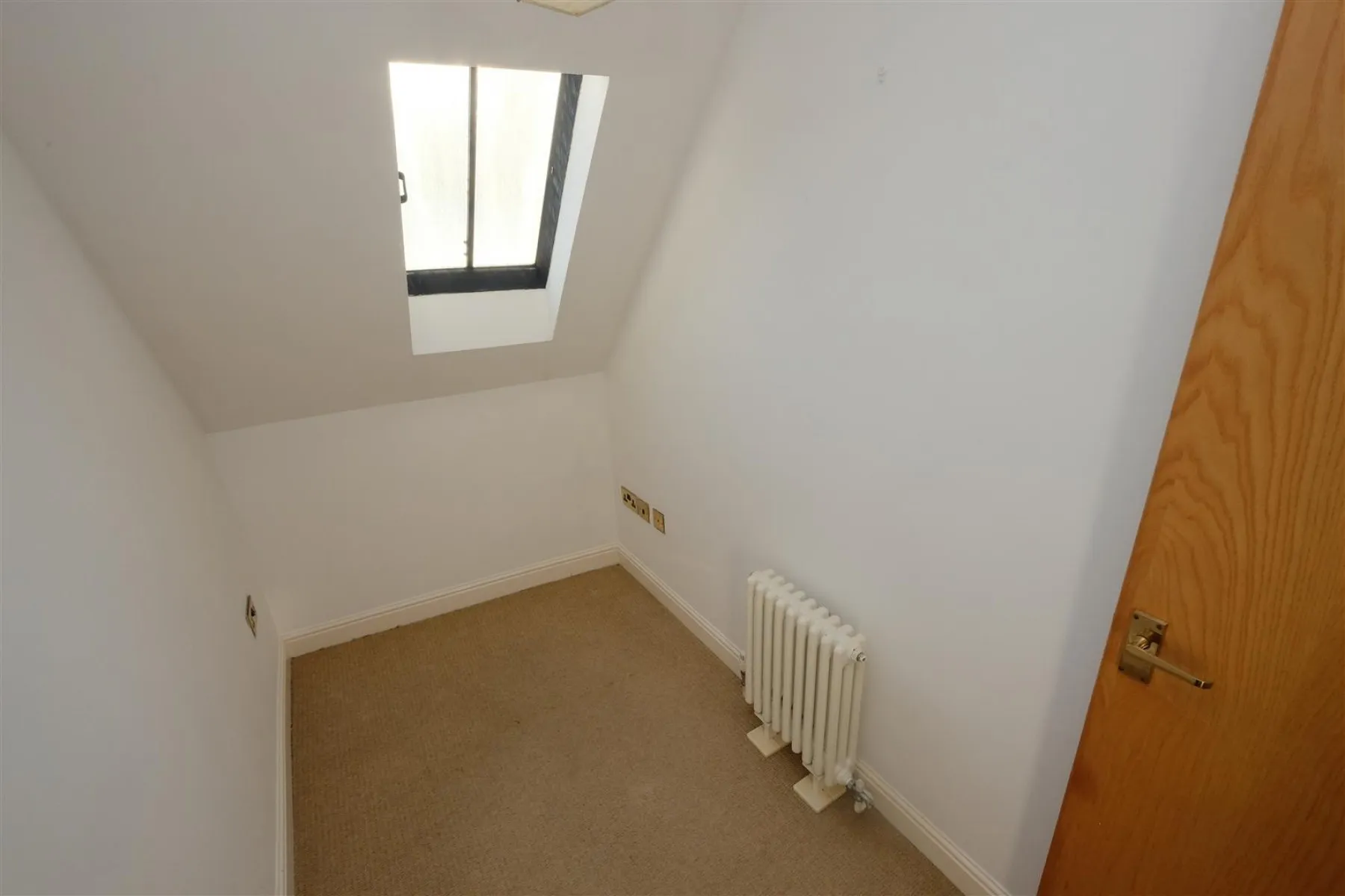 FLAT | REDUCED PRICE | CLIFTON, 2 bedroom, Flat - 32418865