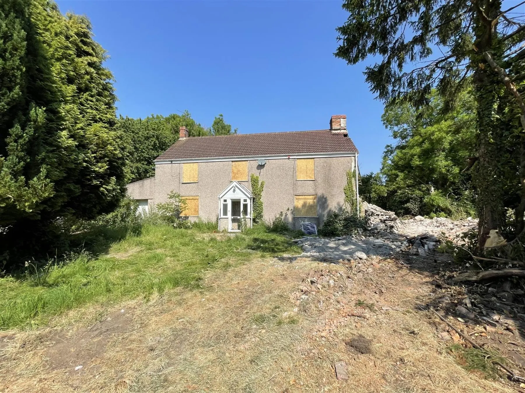 RESI OPPORTUNITY | 0.86 ACRE PLOT | BS35, 3 bedroom, House - Detached - 32379329
