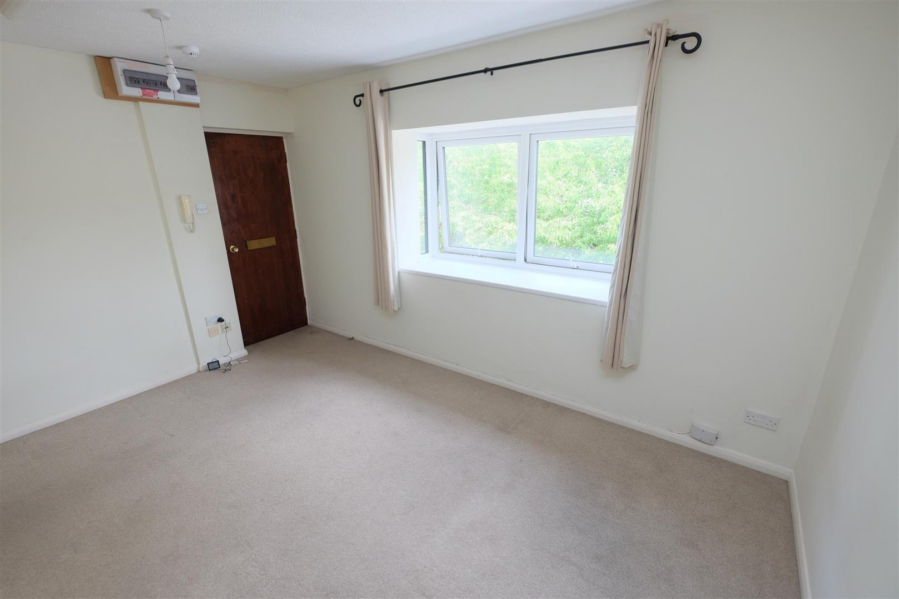 STUDIO | PARKING | BS8, Flat - 32472285