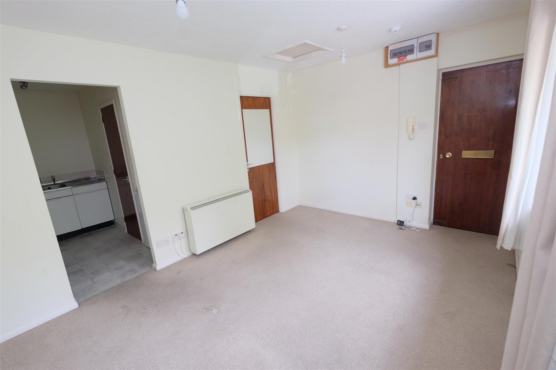 STUDIO | PARKING | BS8, Flat - 32472285