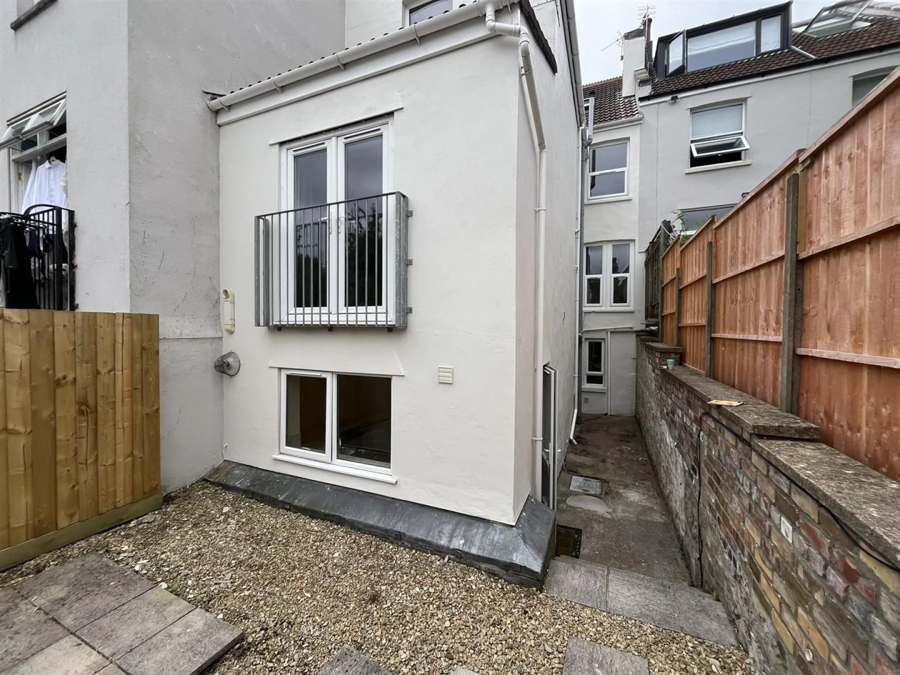 FREEHOLD BLOCK OF FLATS | REDLAND, 6 bedroom, House - 33300909