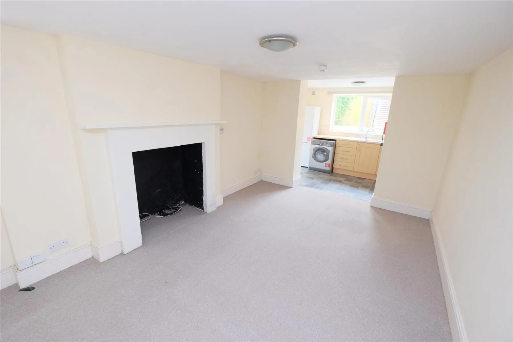FREEHOLD BLOCK OF FLATS | REDLAND, 6 bedroom, House - 33300909